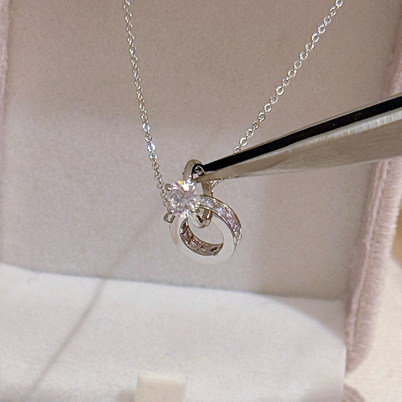 Double Interlocked Ring Pendant Necklace, Elegant Luxury Women Daily Fashion Necklace