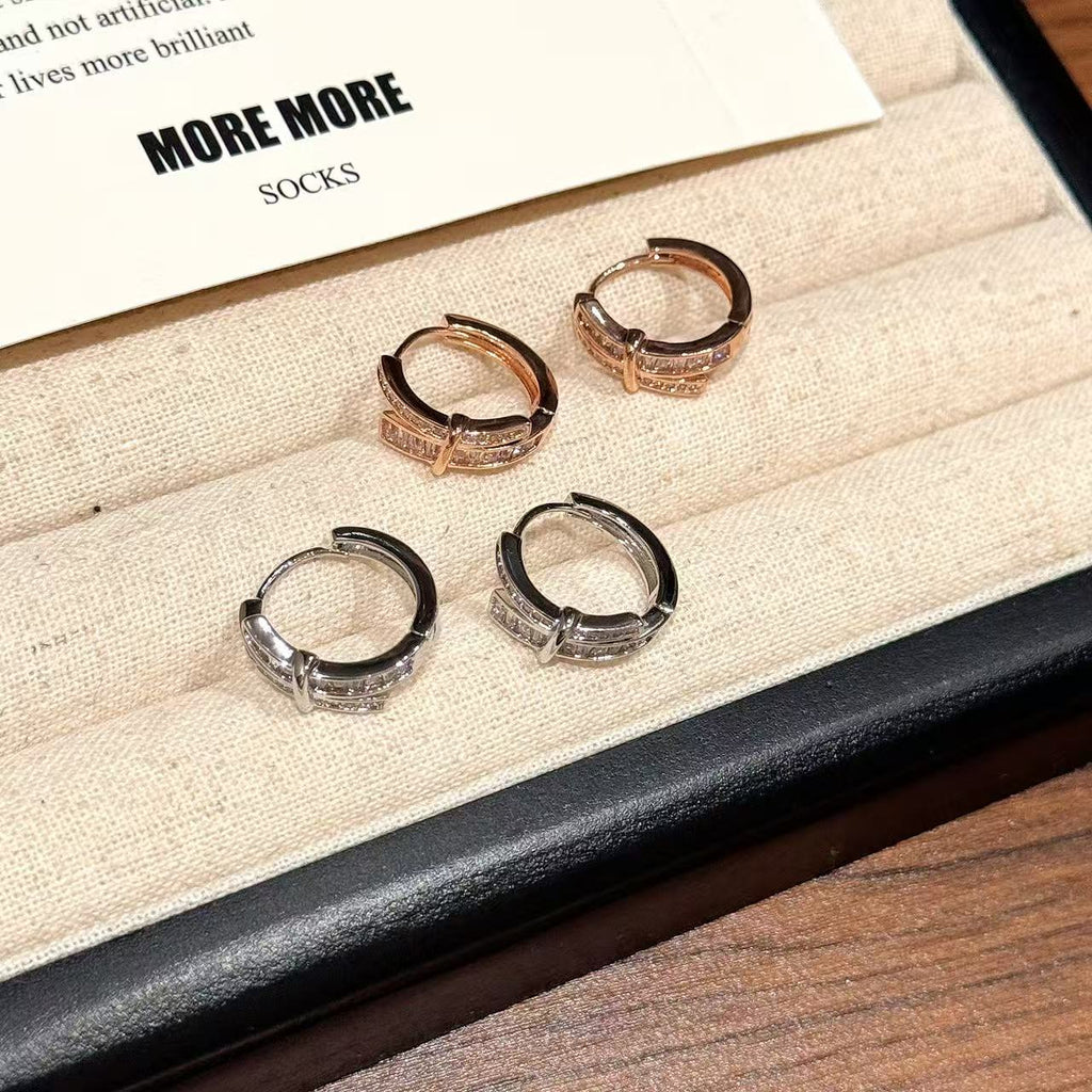 Luxury Sparkle Knot CZ Huggie Earrings Trendy Women Daily Ear Accessory