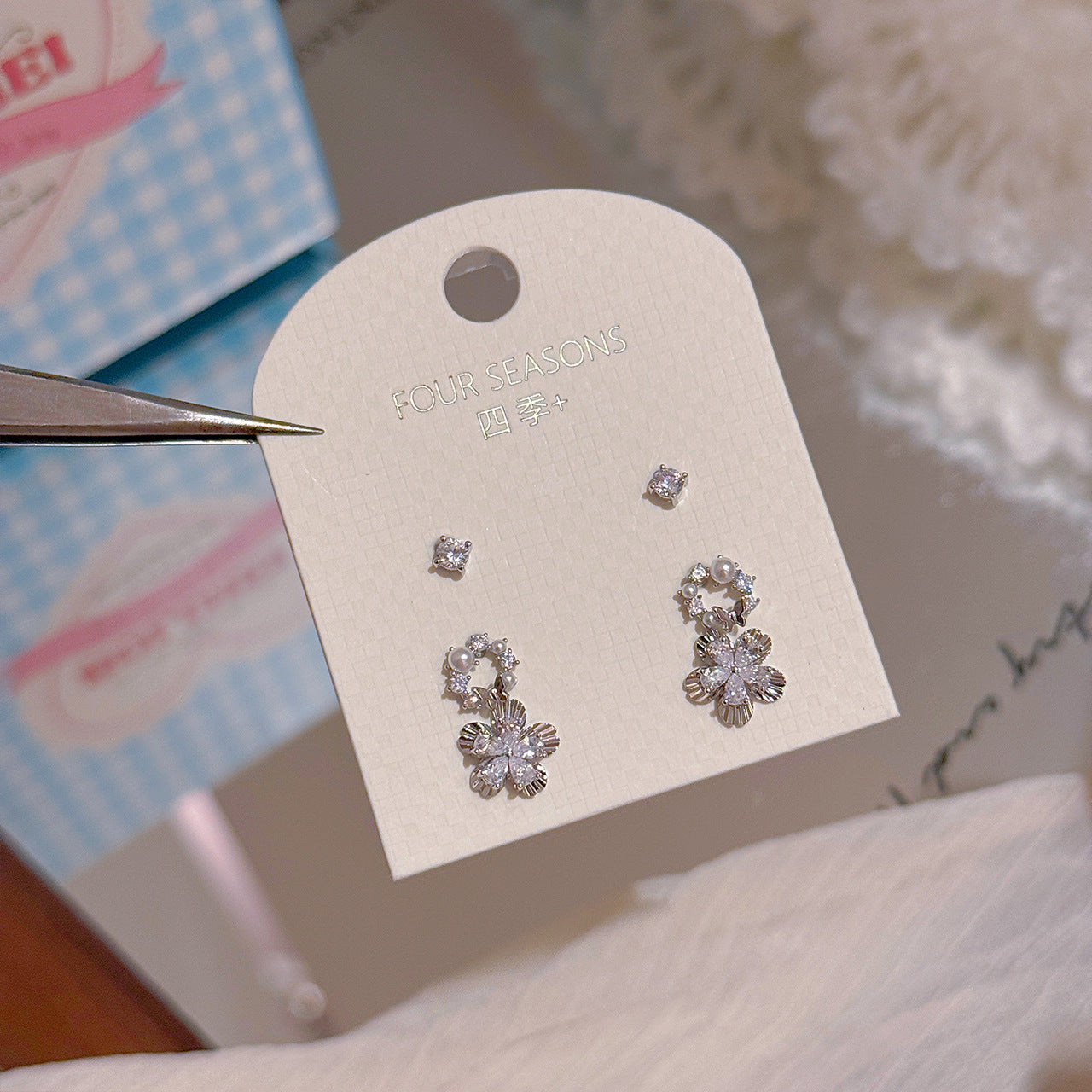 3 Pairs Floral Wreath Pearl Stud Earrings Set, Luxury Dainty Sweet Elegant All-match Jewelry for Women