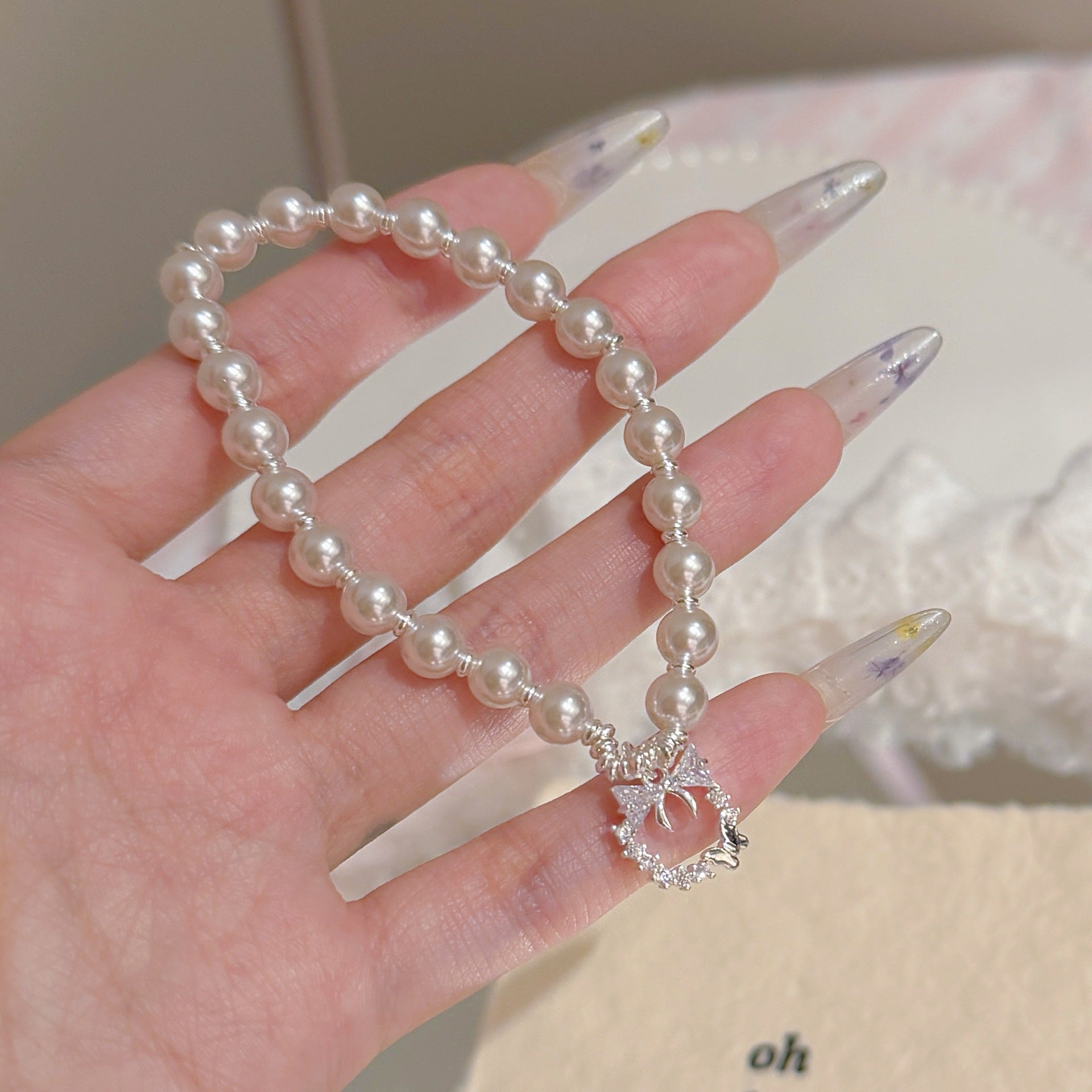 Princess Bow Pearl Bracelet, Luxury Niche Elegant Wrist Jewelry, Sweet Graceful Exquisite Temperament Bracelets