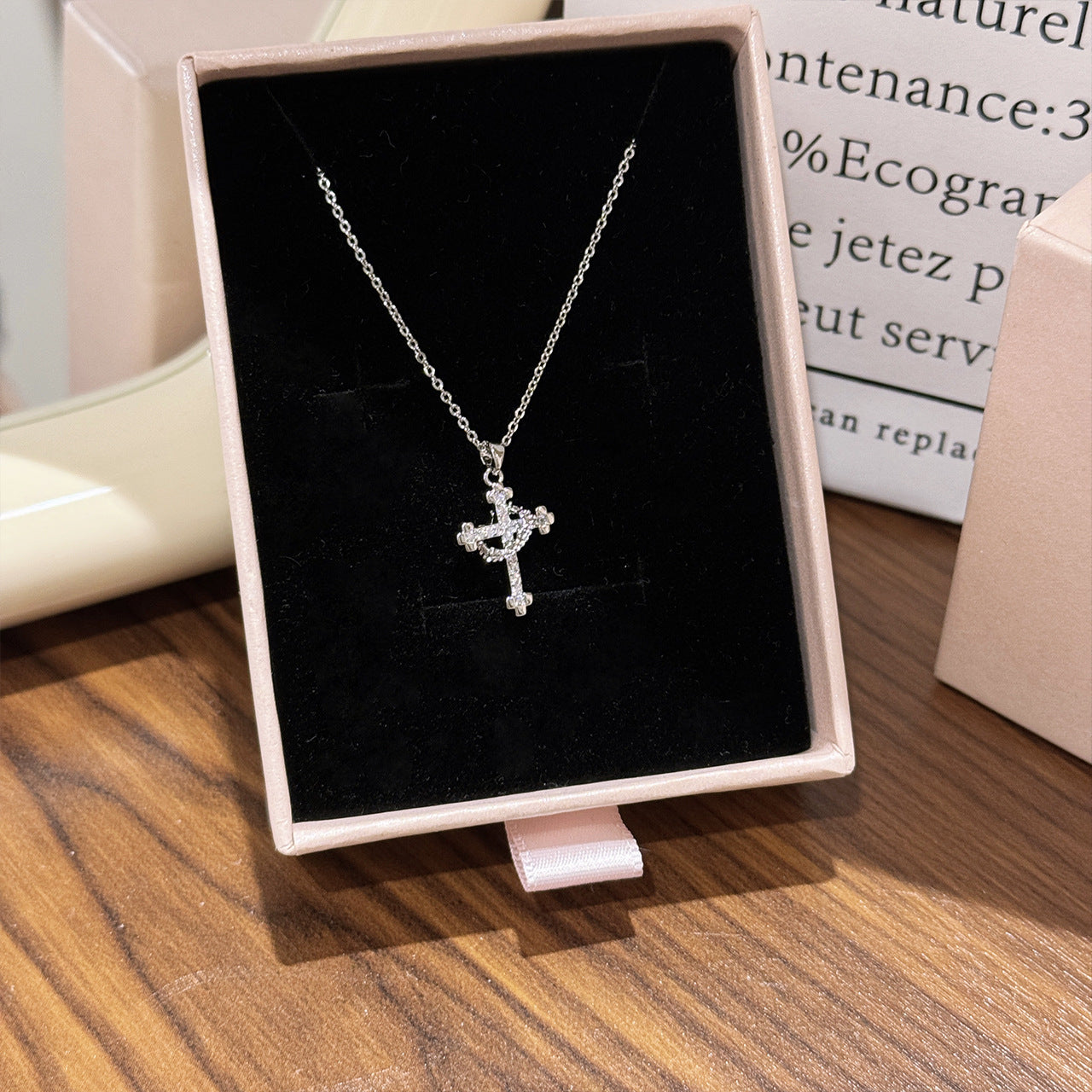 Vintage Cross Pendant Necklace, Elegant Luxury Daily Fashion Neck Jewelry
