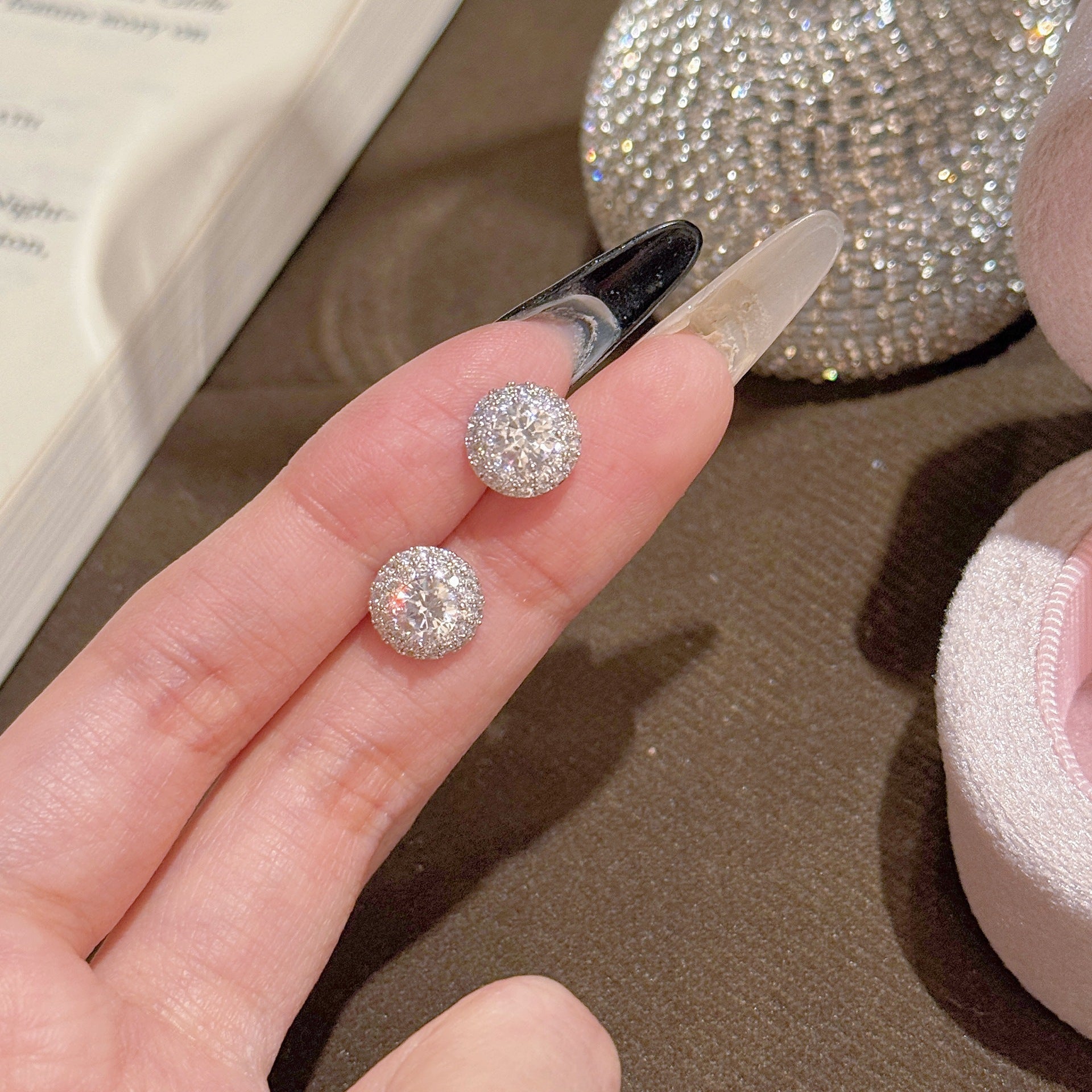 Cold Style Round Zircon Earrings, S925 Silver Studs, Elegant Luxury Delicate Fashion Ear Accessories