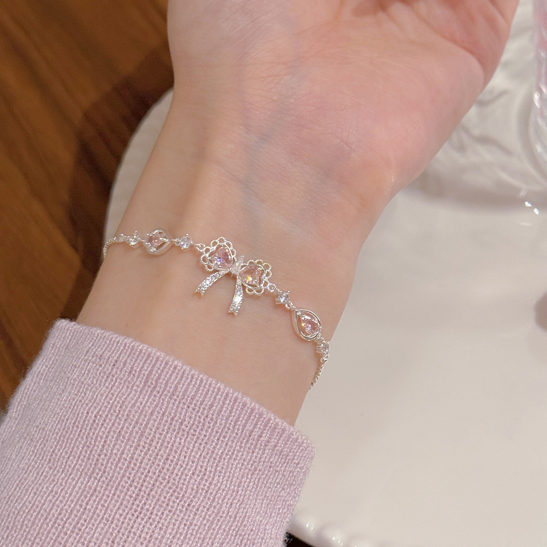 Bow Lace Trim Bracelet, Elegant Sweet Dainty Jewelry for Ladies