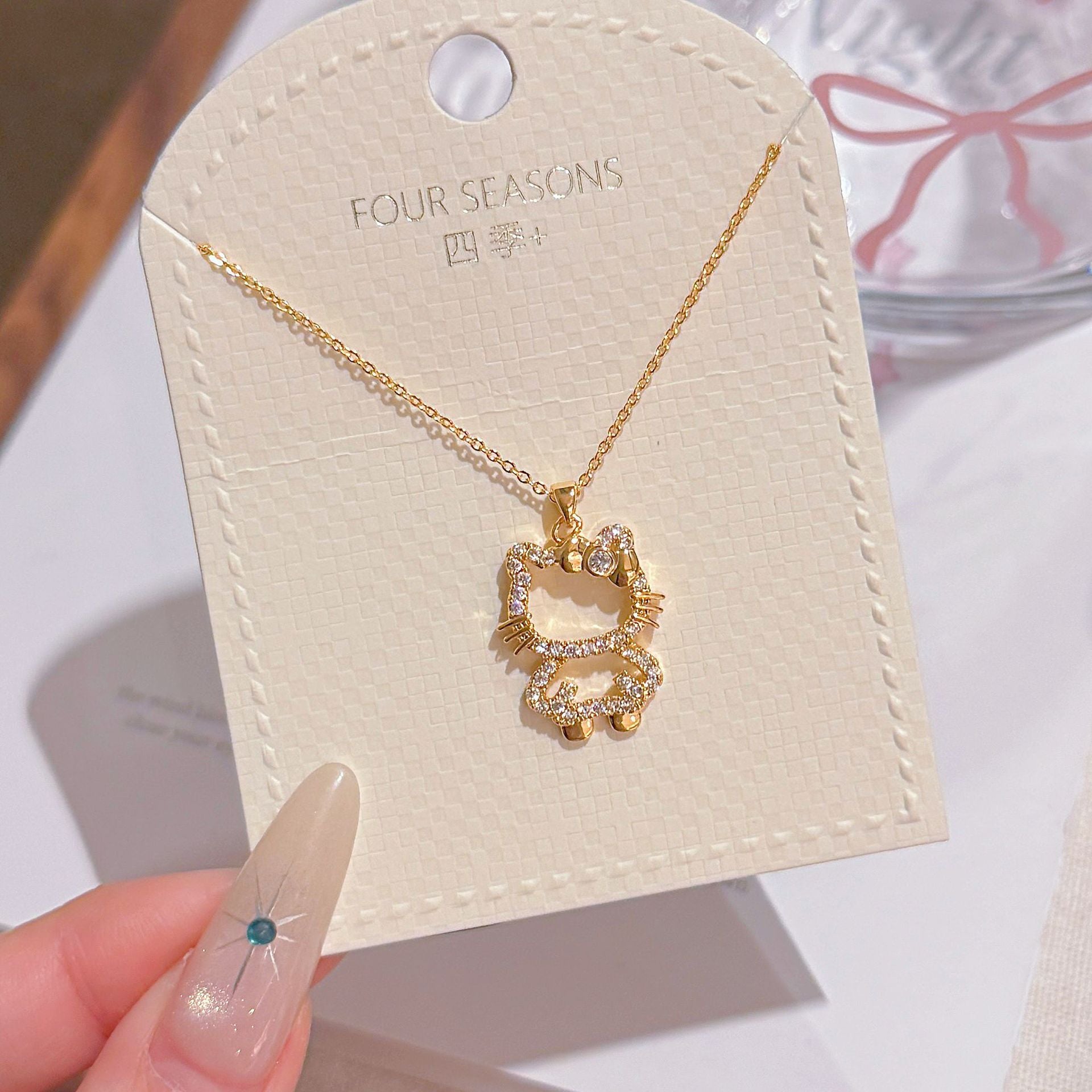 Lovely Cat Pendant Necklace, Sweet Elegant Daily Fashion Neck Jewelry