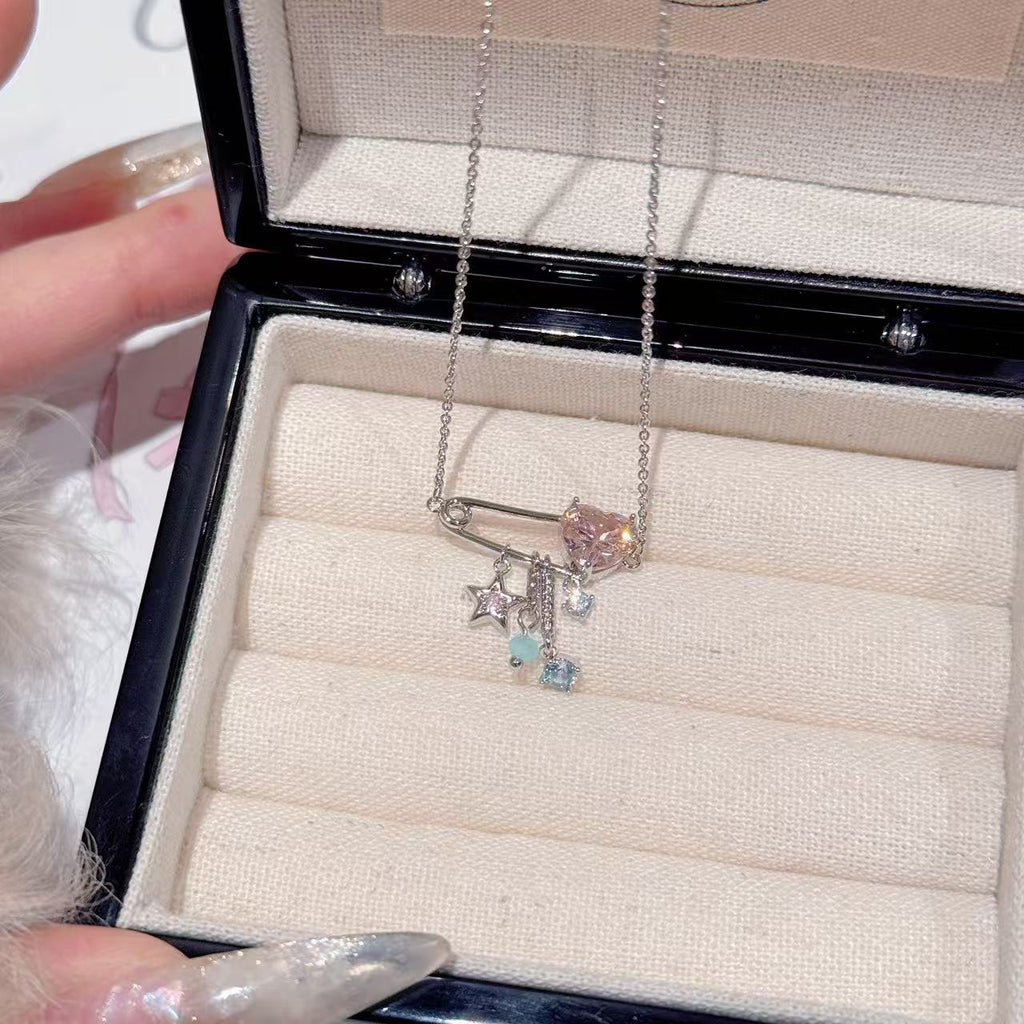 Sparkling Zircon Heart Paperclip Star Necklace Elegant Luxury Sweet Clavicle Chain