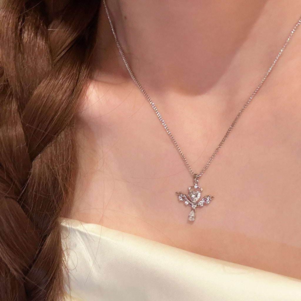 Angel Heart Love Necklace, Fairy Delicate Clavicle Chain, Luxury Elegant Sweet Temperament All-match Pendant Necklace