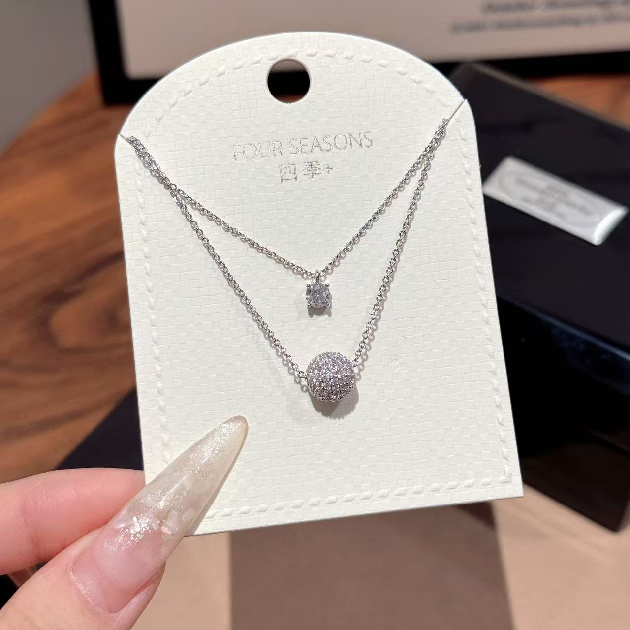 Double Layer Round Sparkling Cubic Zirconia Pendant Necklace, Luxury Niche Designer Elegant All-Match Office Commute Choker Clavicle Jewelry for Women