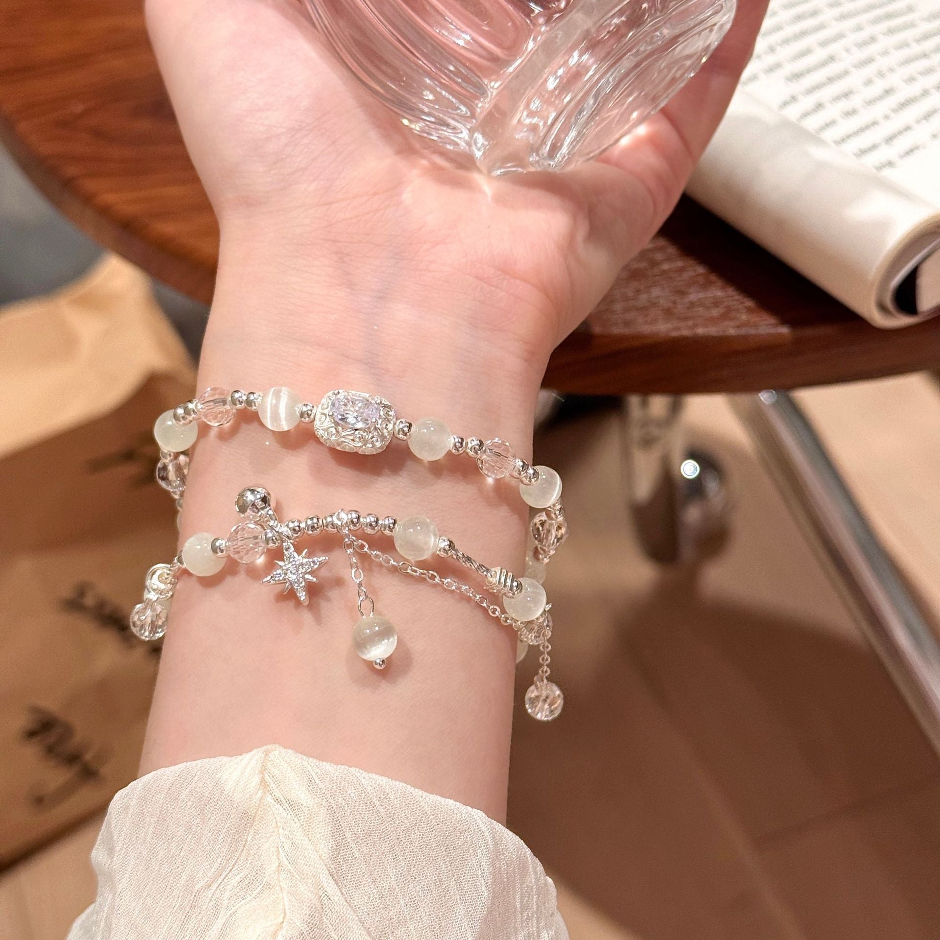 Cat's Eye Stone Bracelet Luxury Elegant Niche Design Summer Women Wrist Accessories