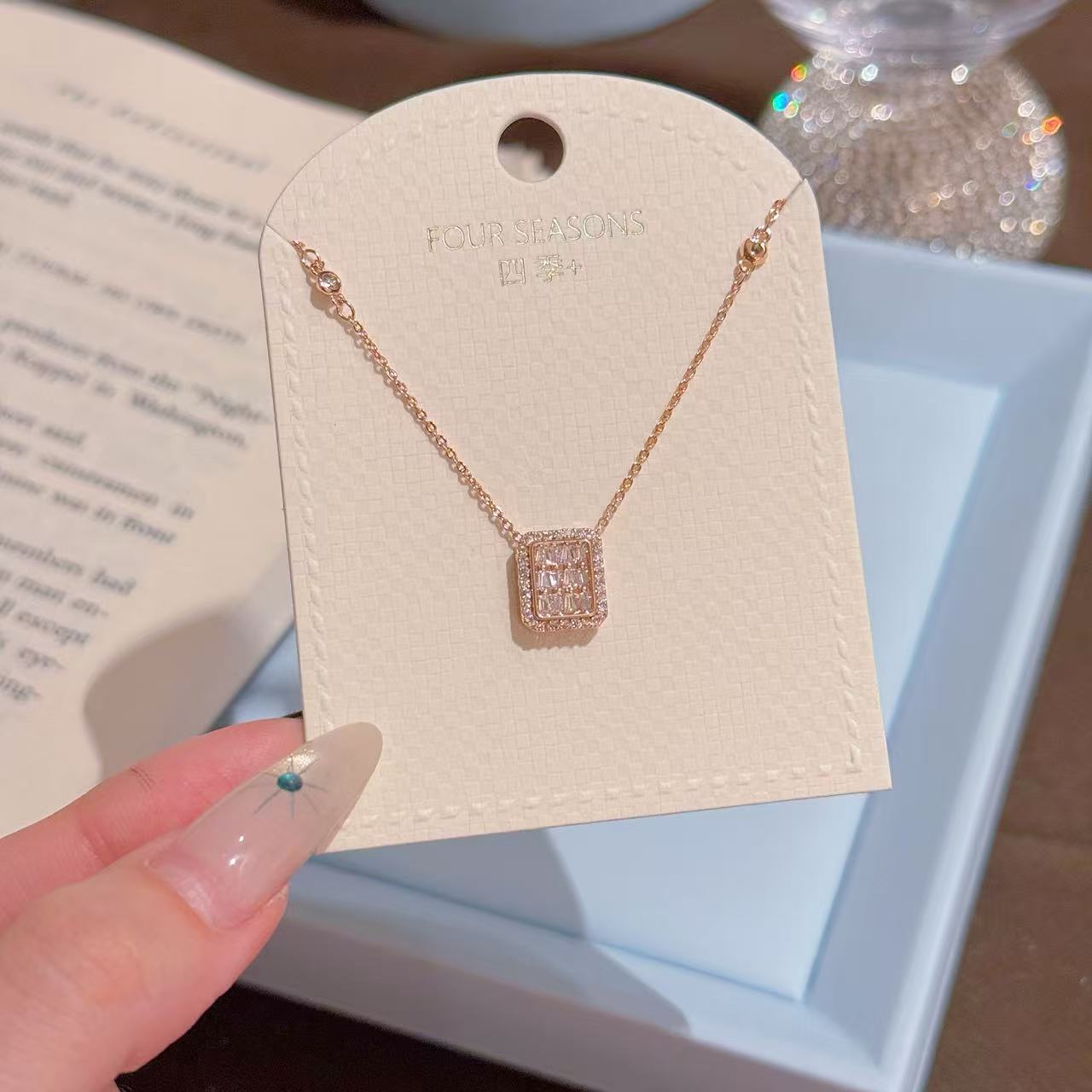 Upscale Sugar Cube CZ Clavicle Necklace Luxury Rich Lady Daily Pendant Chain