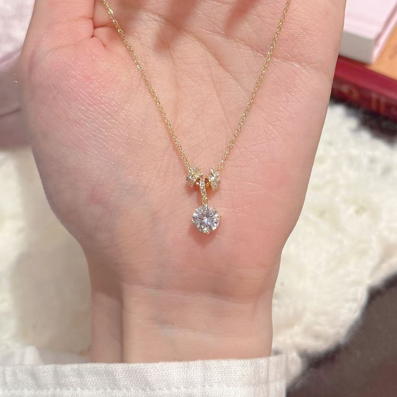 Dainty Zircon Clavicle Necklace, Minimalist Elegant Cubic Zirconia Pendant Necklace, Delicate Luxury Trendy Choker Necklaces, Classic Simple Temperament Jewelry Gifts for Women Daily Office Casual Wear