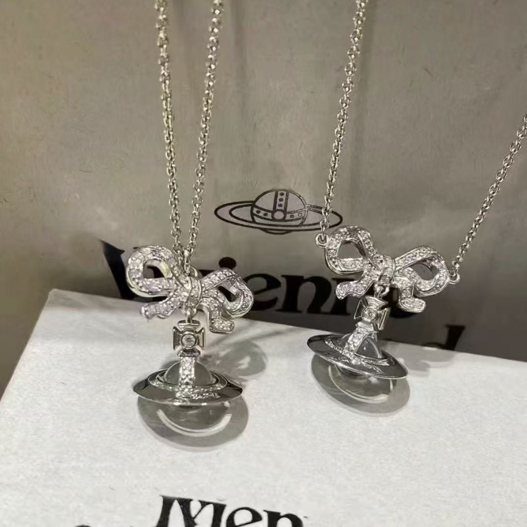 Sweet Luxury Bow Saturn Cat Eye Clavicle Necklace Ladies Daily Pendant Chain