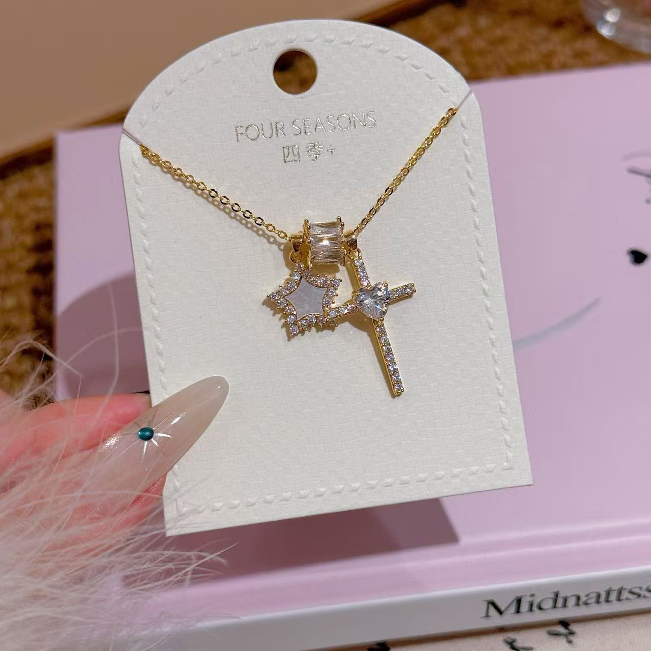 2026 New Arrival Star & Cross Pendant Necklace, Hot Selling Luxury Dainty Clavicle Chain