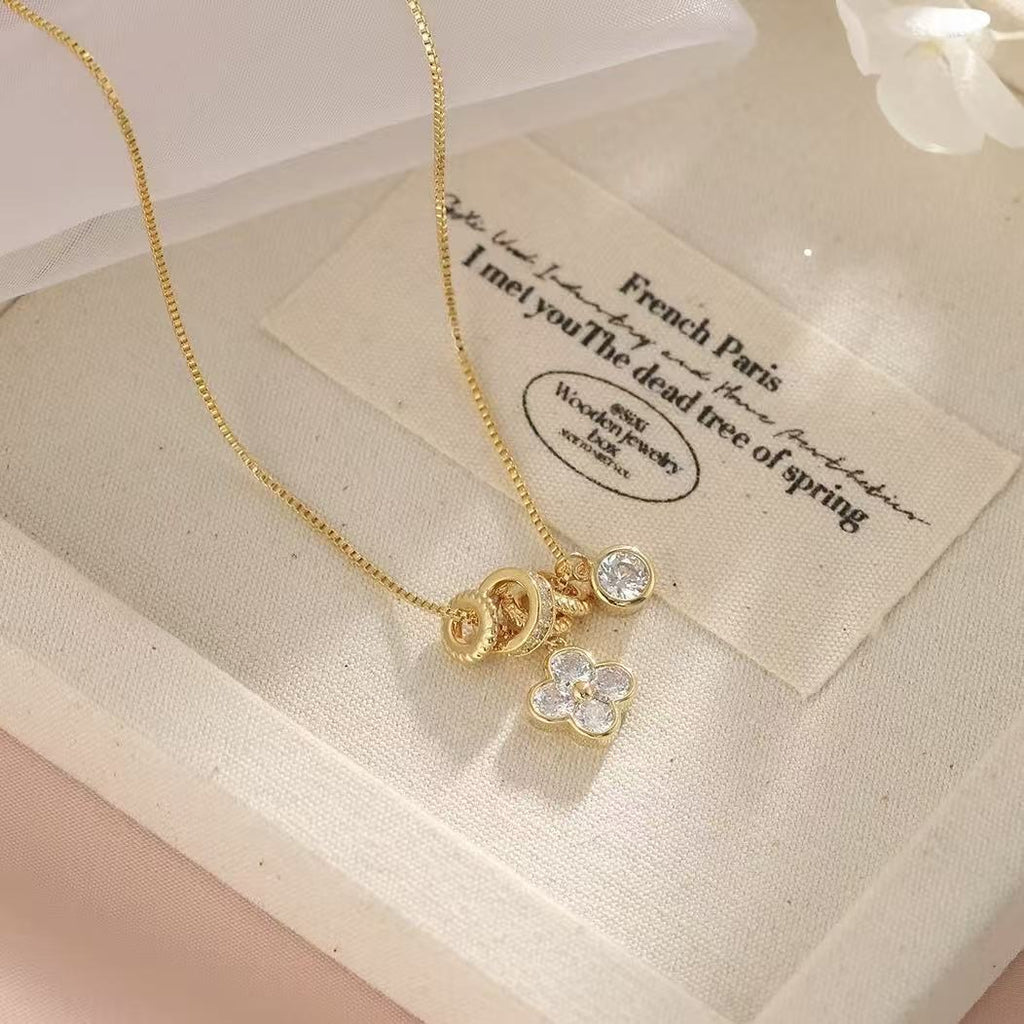 Minimalist Flower Necklace, Shiny Zircon Clavicle Chain, Luxury Niche Elegant All-match Daily Pendant Necklace