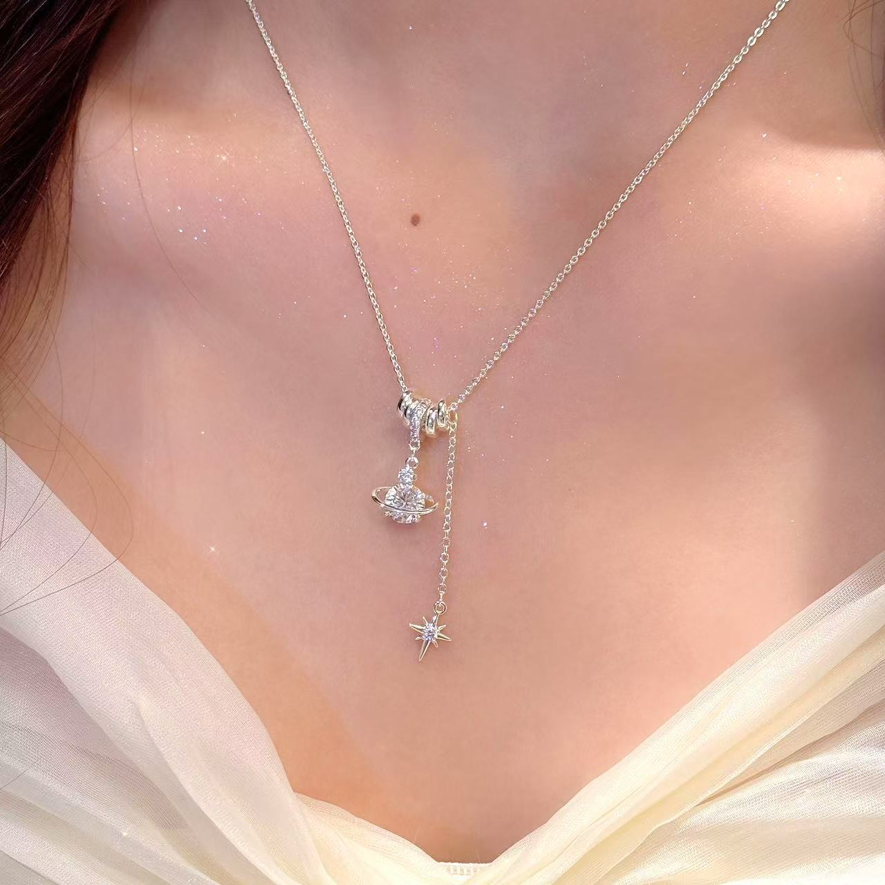 Saturn Pendant Necklace, Minimal Luxury Eight-pointed Star Jewelry, Hot Selling European American Niche All-match