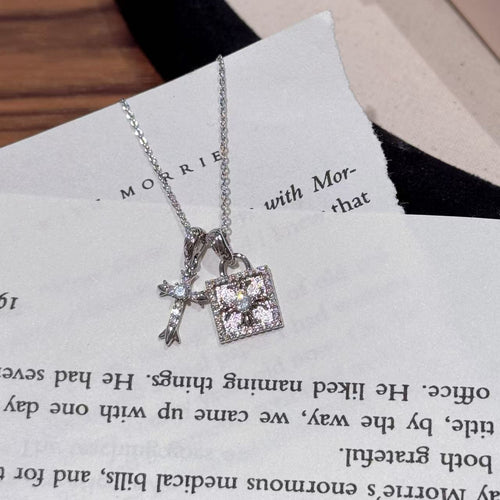 Cross & Heart Lock Pendant Necklace for Women, Luxury Niche Dainty Versatile Trendy Clavicle Fine Jewelry for Daily Wear