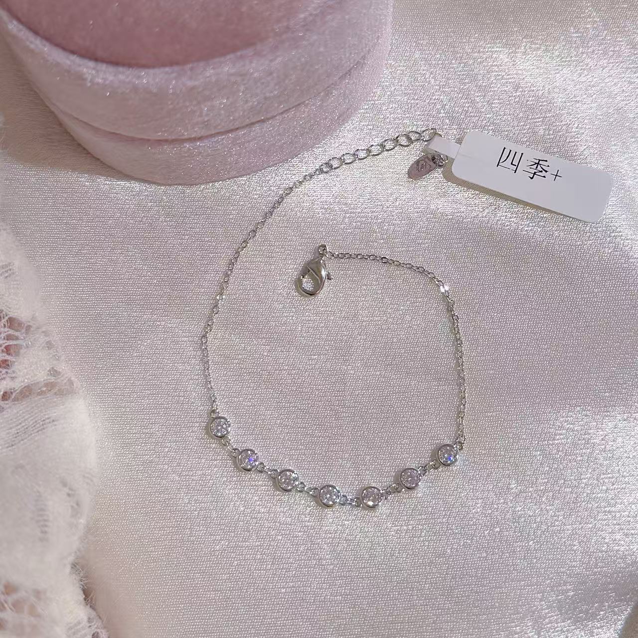 Minimal Round Zircon Bracelet, Luxury Niche Elegant Bangle, Versatile Daily Commuter Fine Jewelry for Women