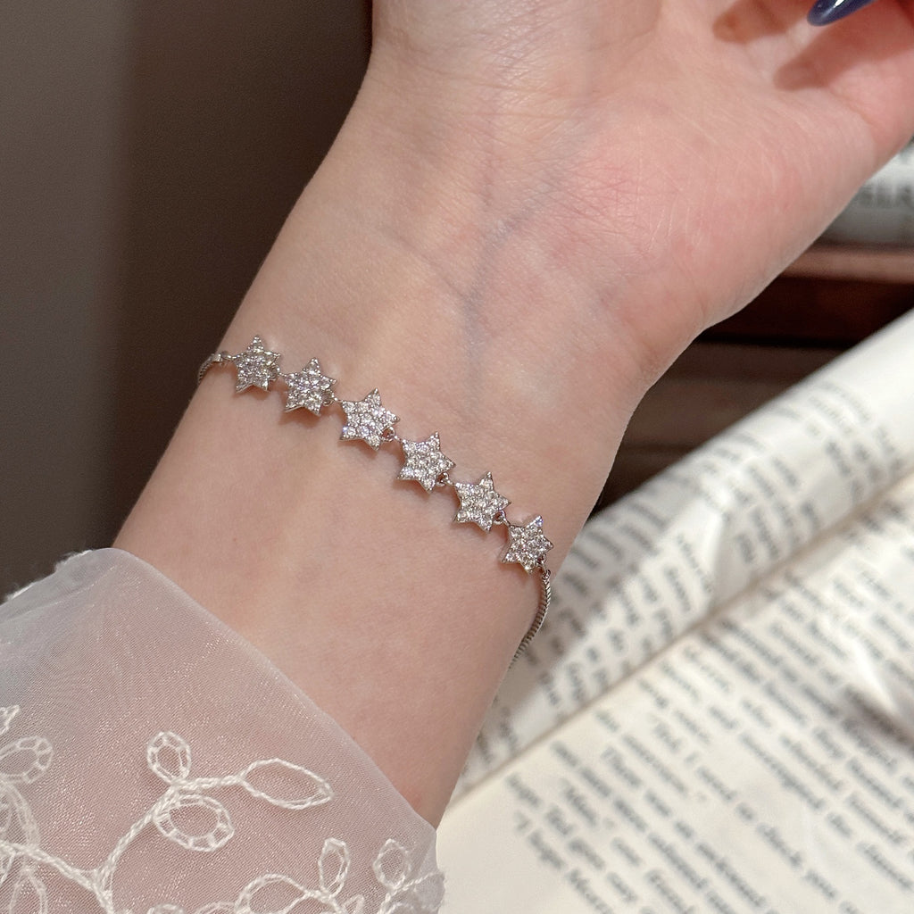 Full Paved Zircon Star Bracelet, Sparkling Pentagram Wrist Jewelry, Luxury Niche High Grade Exquisite Fashion Bracelets
