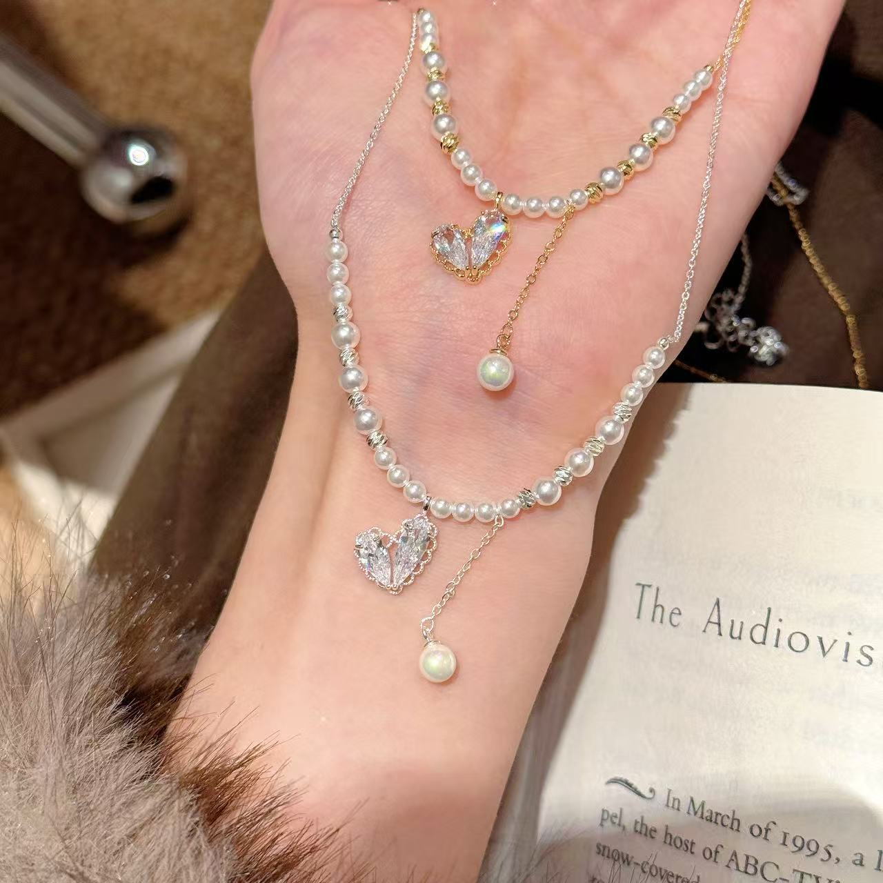 French Style Heart Pearl Necklace, Elegant High-end Pendant Chain, Exquisite Fashion Jewelry for Daily Wear