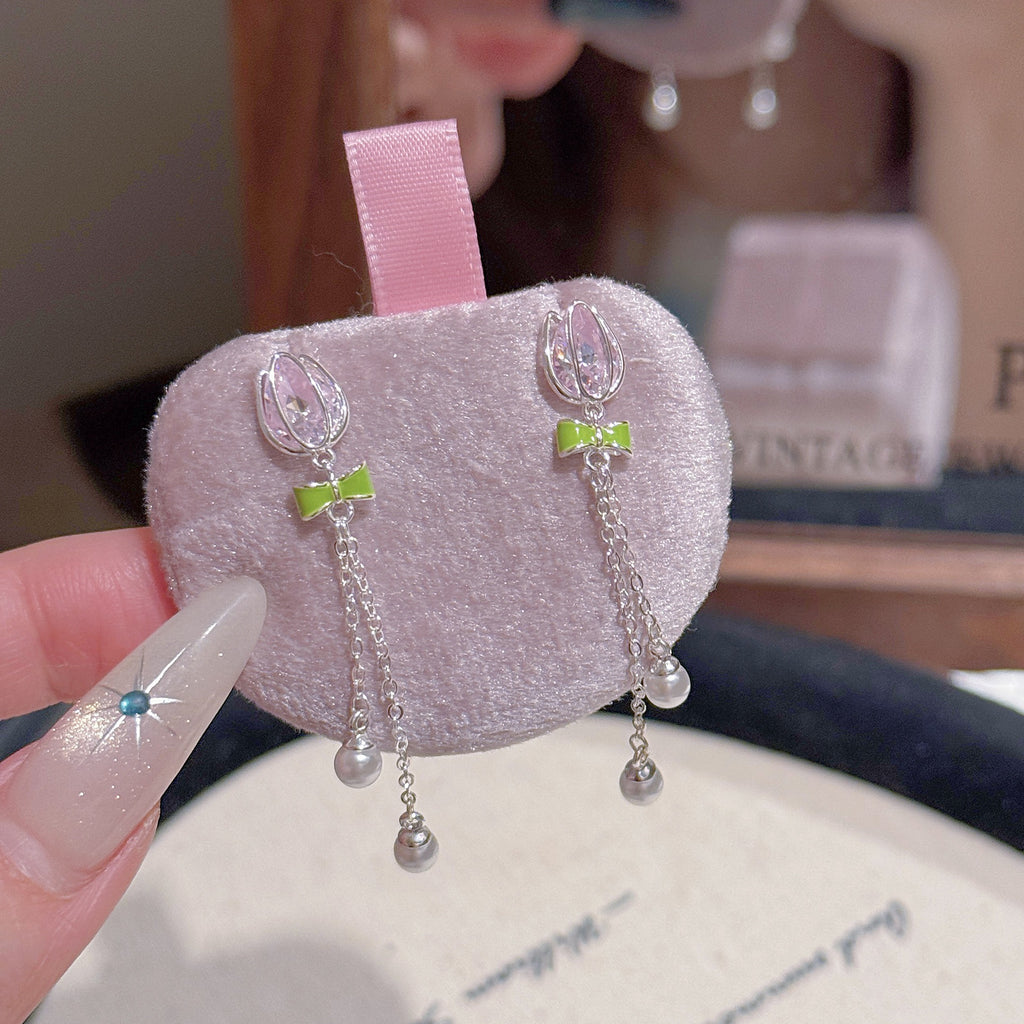 Tulip Pearl Tassel Stud Earrings, Luxury Niche S925 Silver Needle Earrings, Exquisite All-match Ear Jewelry for Spring Outing