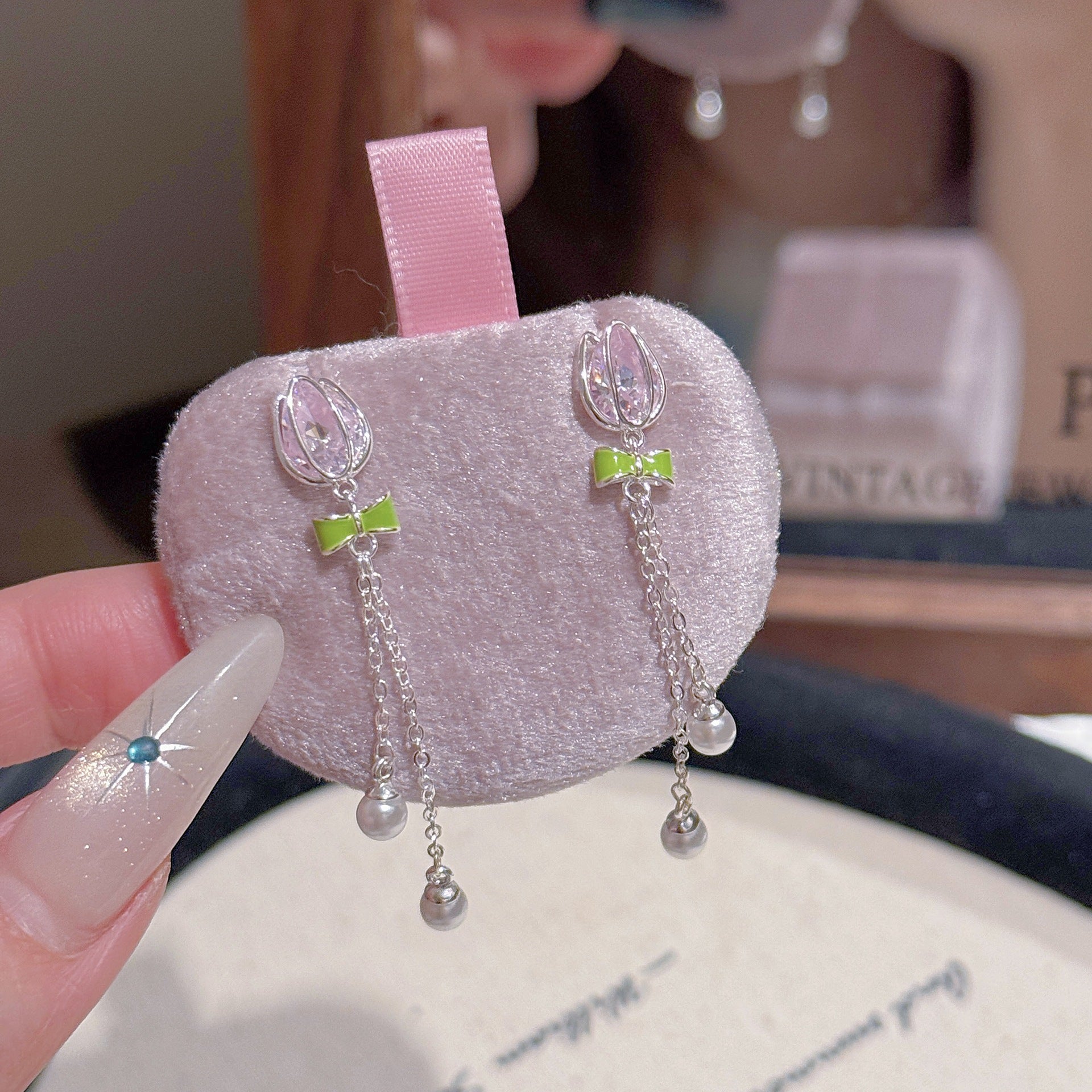 Tulip Pearl Tassel Stud Earrings, Luxury Niche S925 Silver Needle Earrings, Exquisite All-match Ear Jewelry for Spring Outing