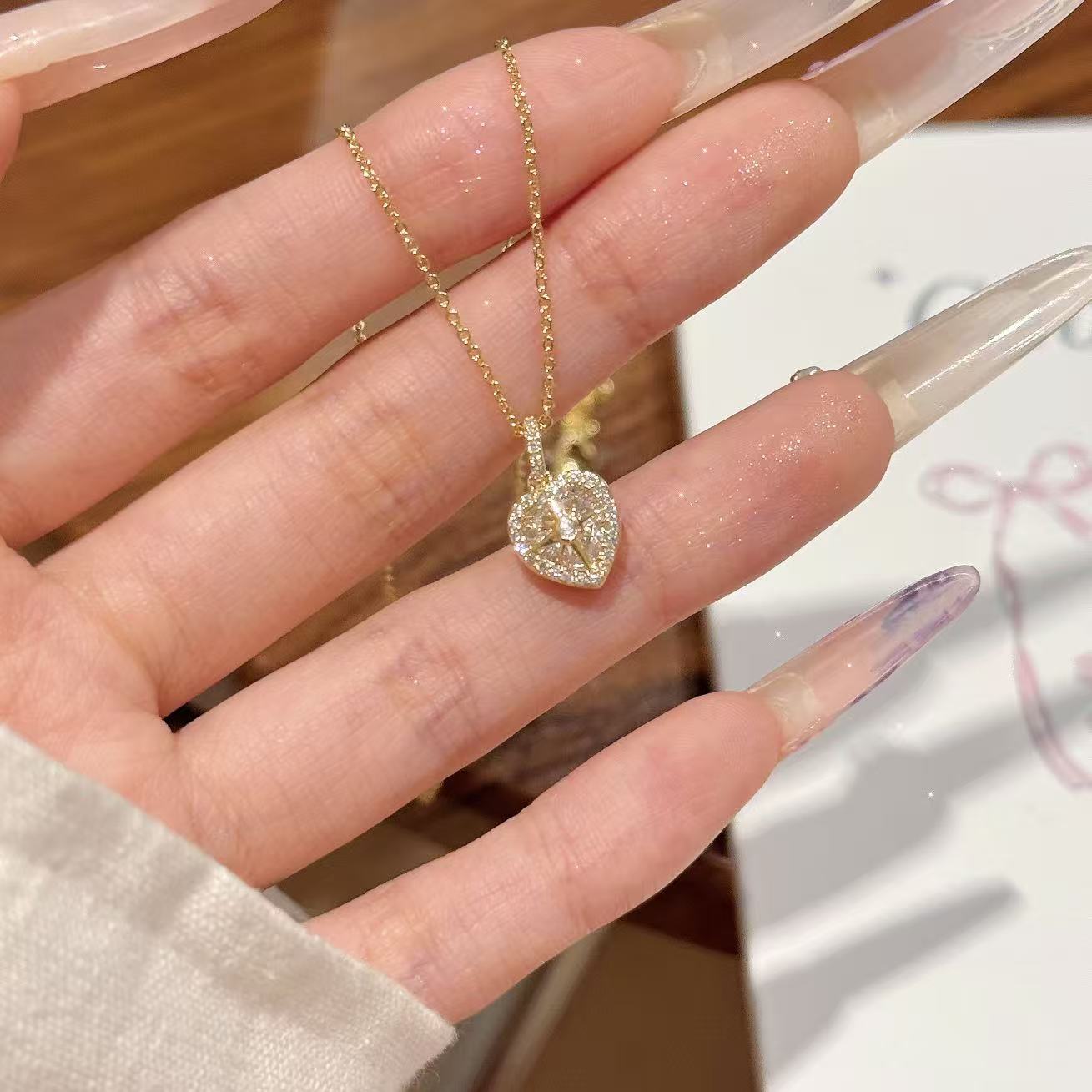 Korean Japanese Style Heart Zircon Necklace, Full Diamond Heart Pendant Clavicle Chain, Minimalist INS Elegant Jewelry