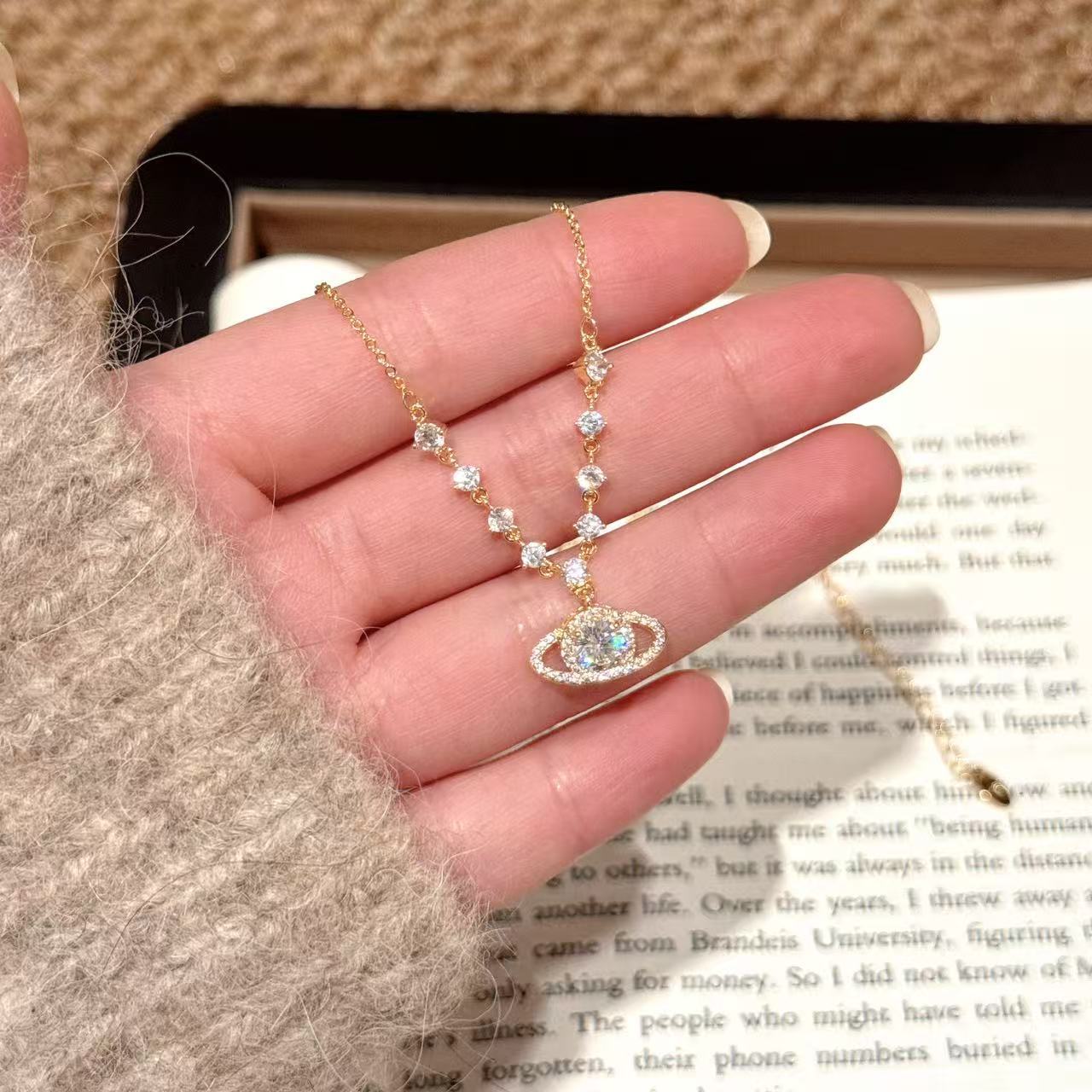 Luxury Saturn Necklace, Natural Zircon Clavicle Chain, Niche Fashion Jewelry
