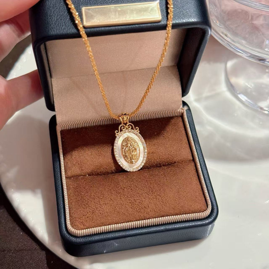 French Retro Clavicle Chain, Luxury Niche High Grade Necklace, Elegant European American Fashion Jewelry