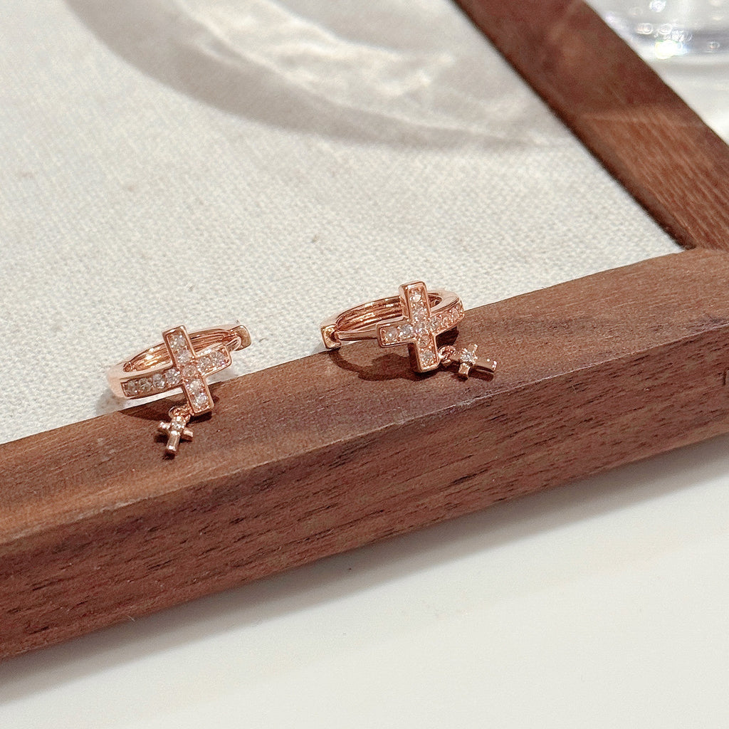 Sweet Cool Double Cross Hoop Earrings, Full Zircon Mini Simple Earrings, Light Luxury High-end Fashion New Year Ear Jewelry