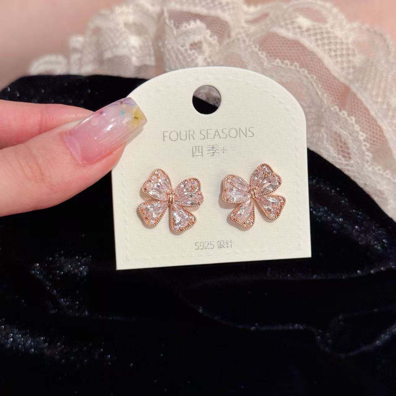 S925 Silver Fresh Sweet Bow Luxury Stud Earrings Ladies Fashion Ear Ornaments