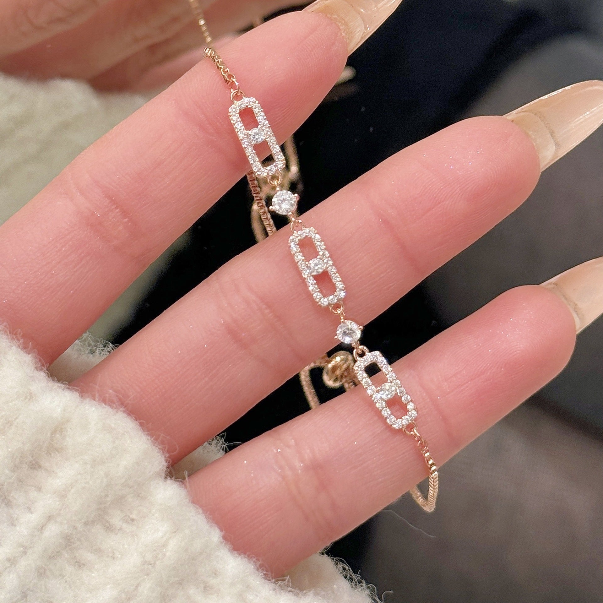Link Chain Sparkling Cubic Zirconia Bracelet, Niche Designer Luxury Elegant All-Match Office Commute Wrist Jewelry for Women