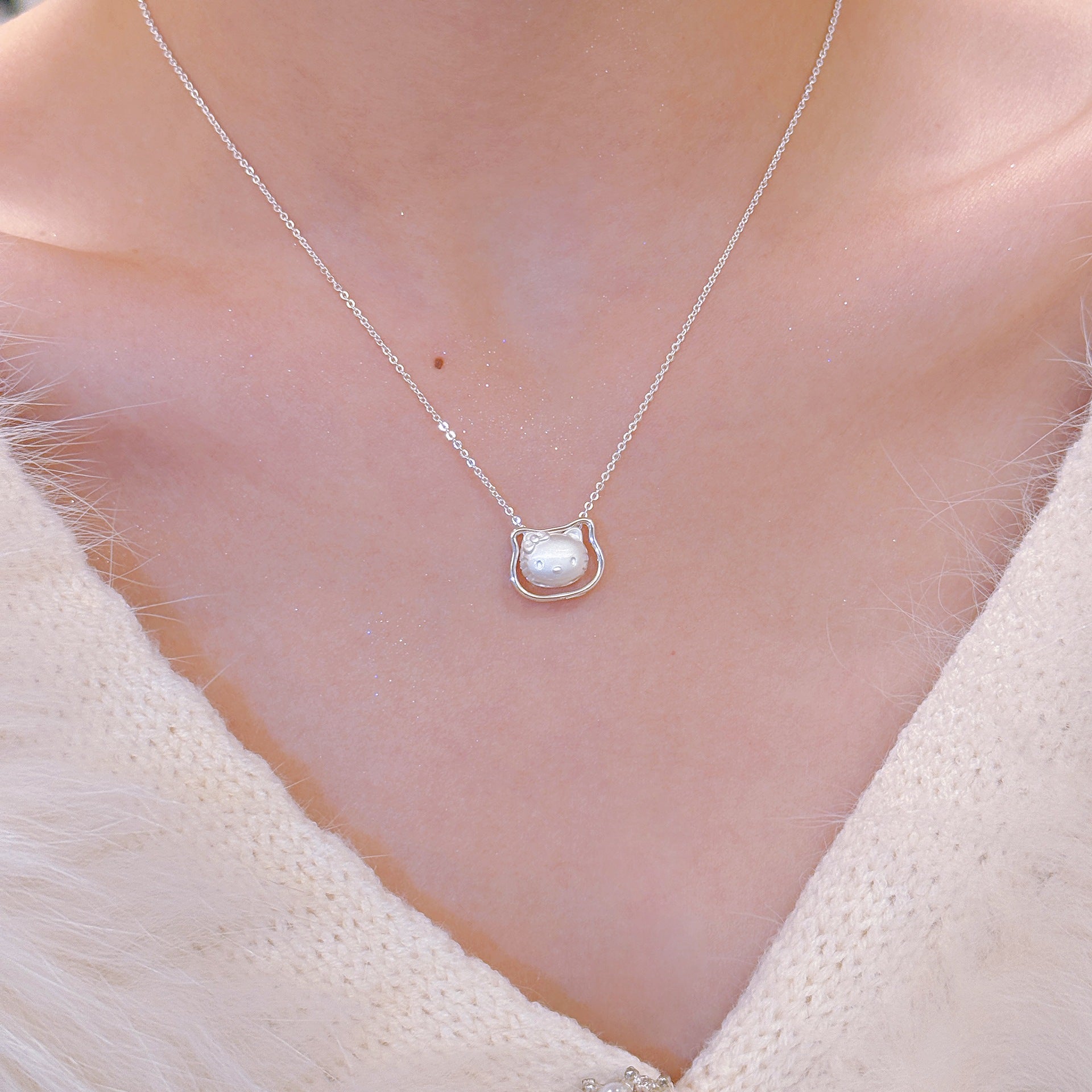 Custom Minimalist Cat Necklace, Luxury Niche Kitten Pendant Clavicle Chain, Cute Exquisite Fashion Neck Jewelry