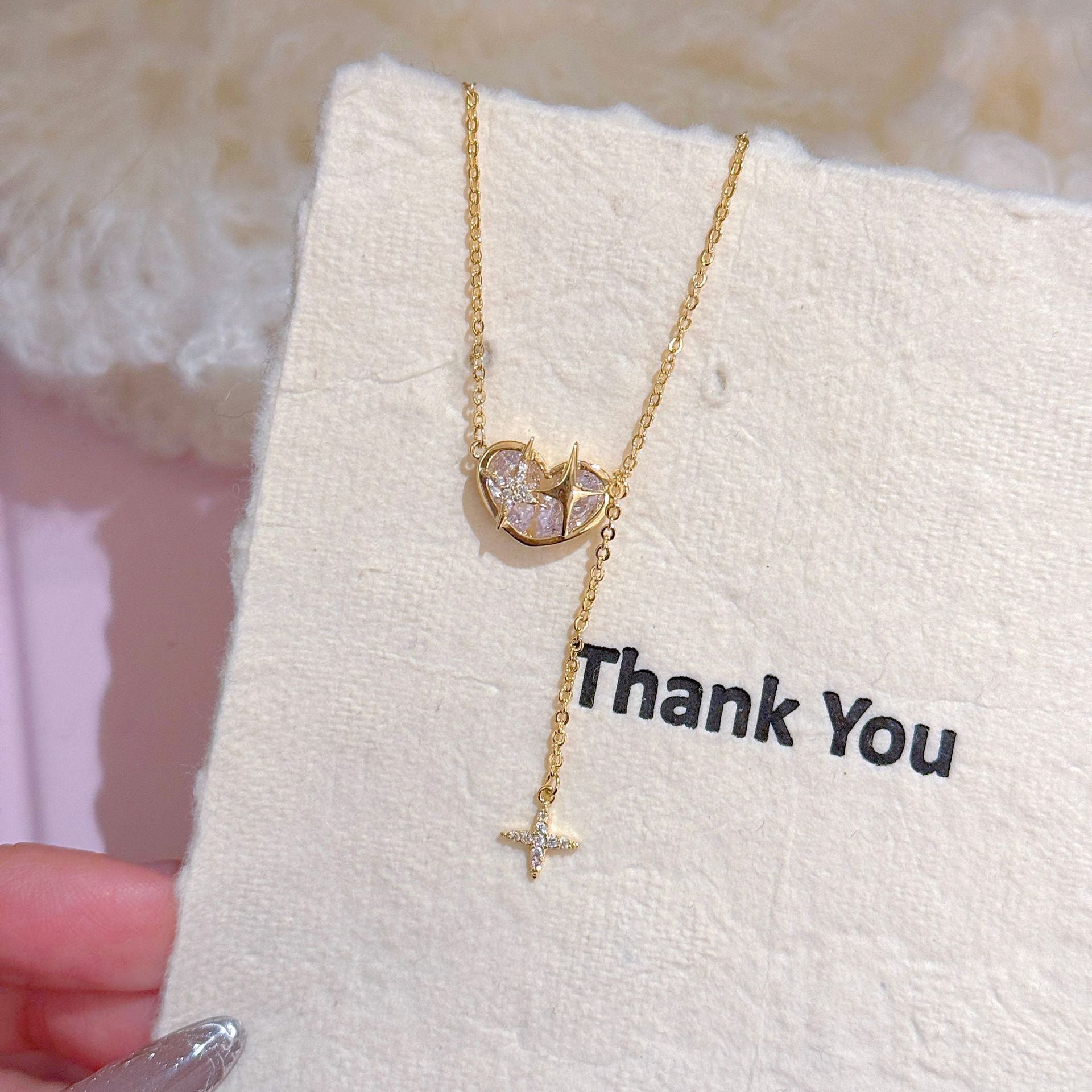 Gold Dainty Necklace Minimalist Luxury Clavicle Chain Elegant Fashion All-match Commute Jewelry Gifts for Girlfriend
