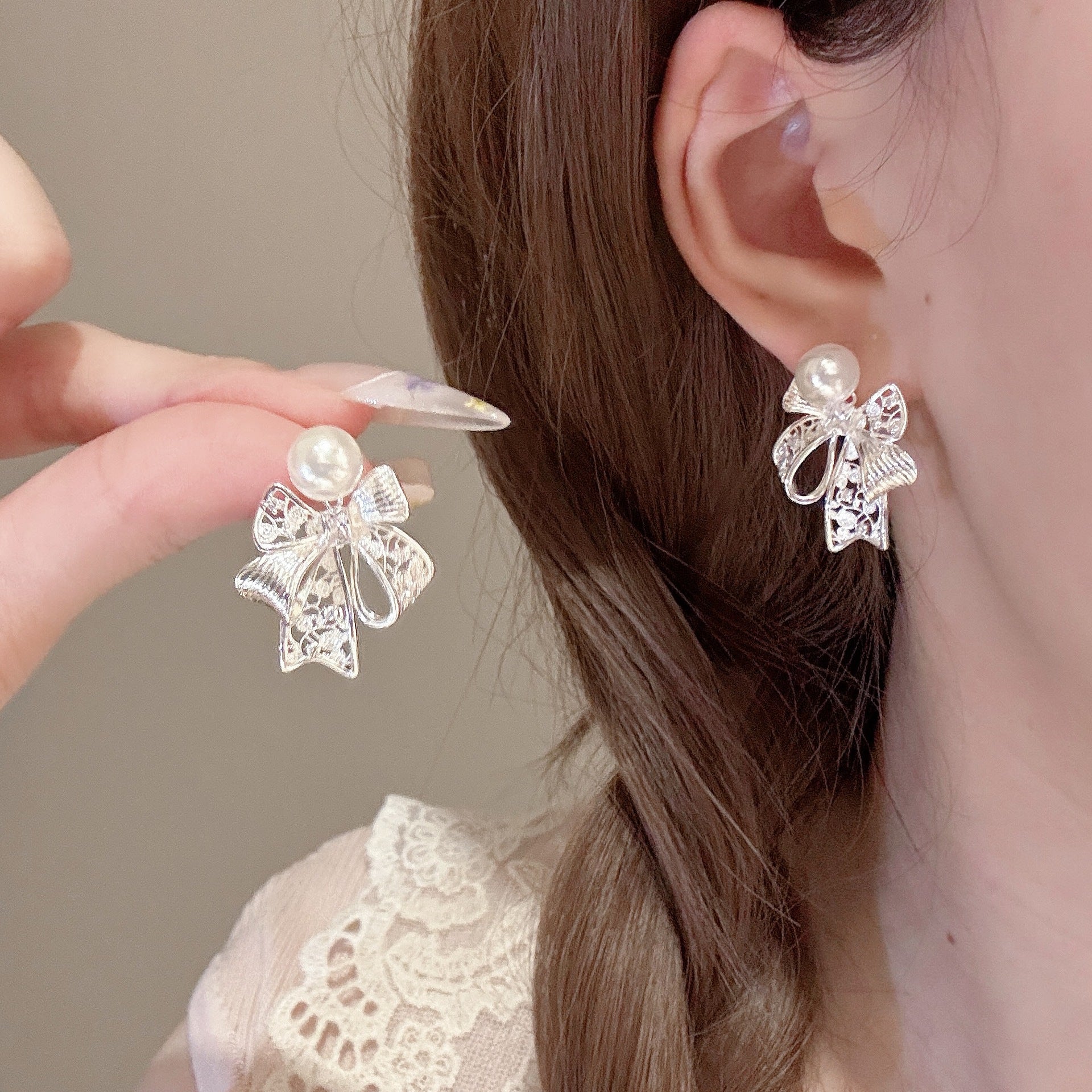 Bow Pearl Stud Earrings, Hollow Vintage Dainty Earrings, S925 Sterling Silver Needle, Luxury Elegant Jewelry for Daily Wear
