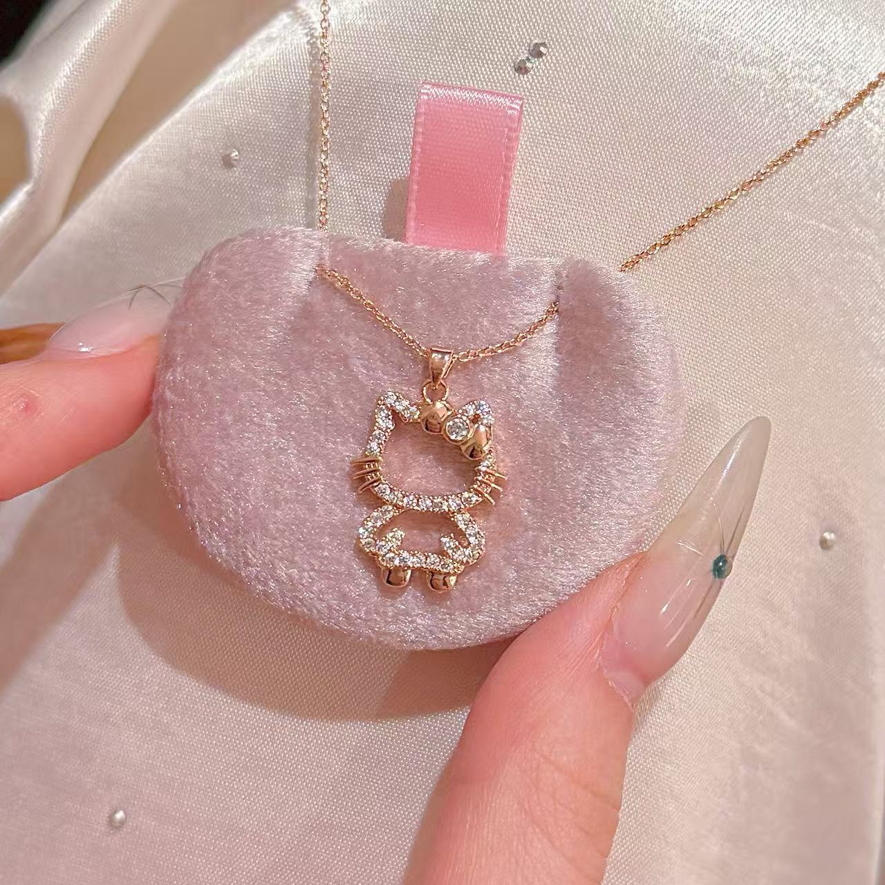 Lovely Cat Pendant Necklace, Sweet Elegant Daily Fashion Neck Jewelry