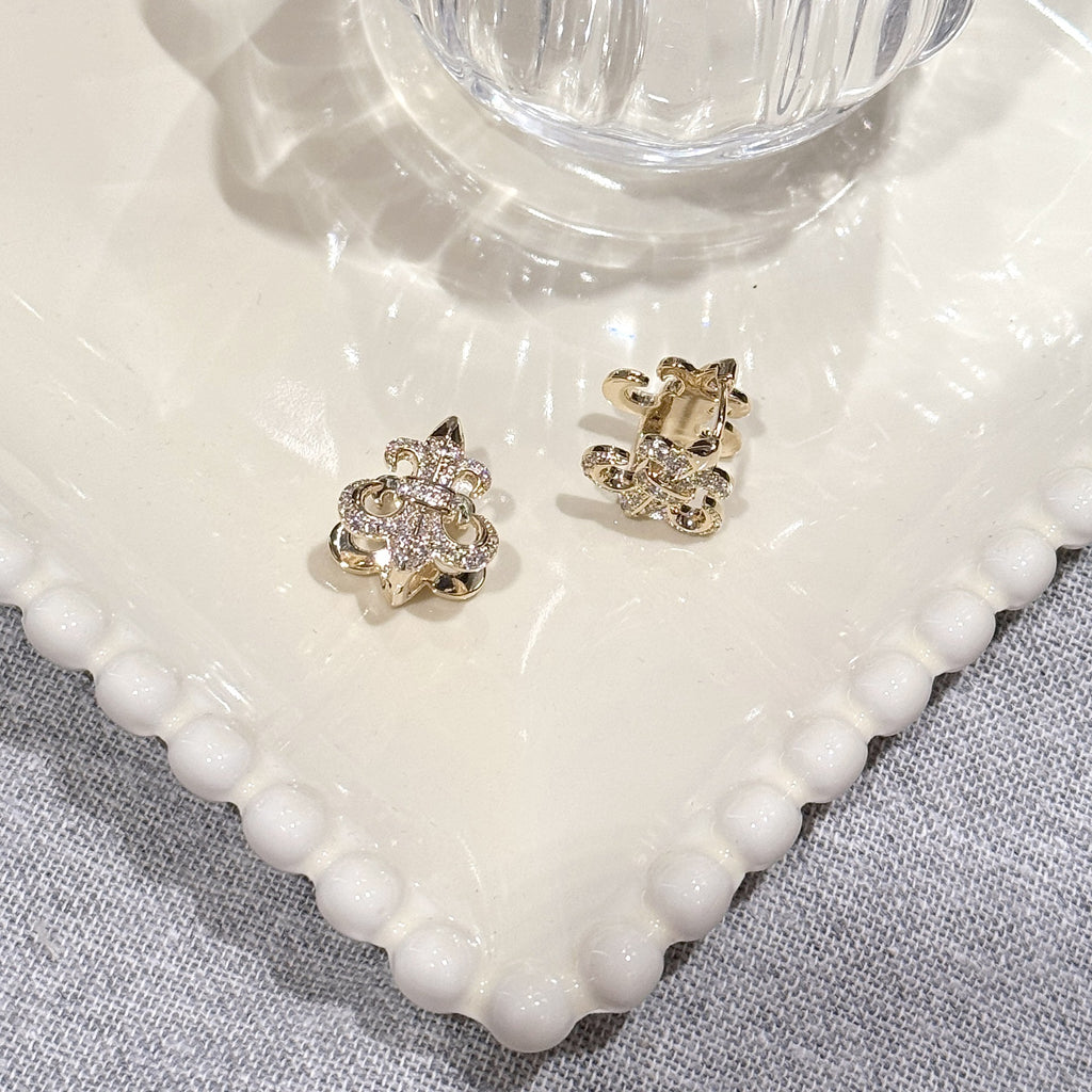 Retro French Huggie Ear Buckles Luxury INS Style Women Earrings