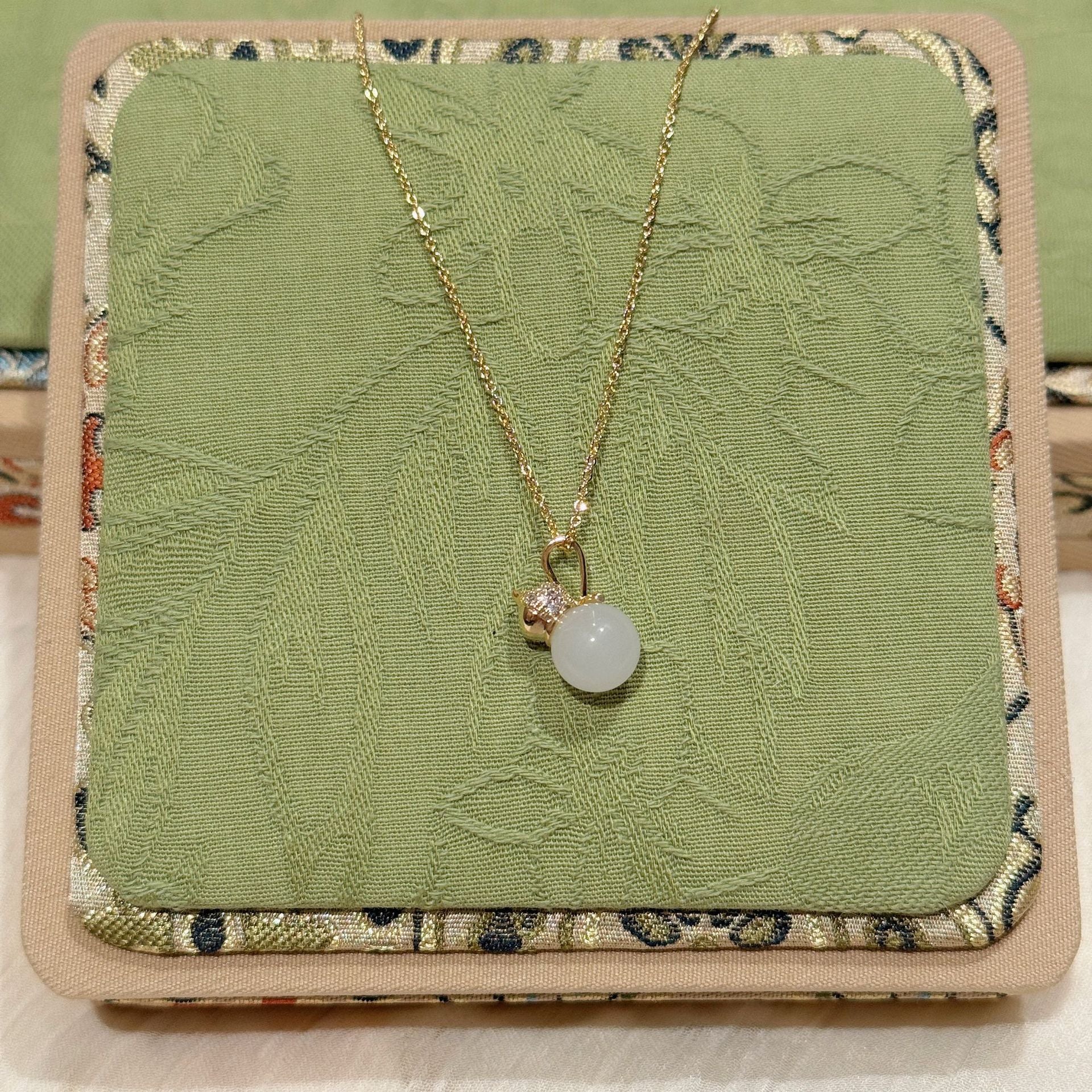Vintage Gourd Peace Lock Necklace, Chinese Style Ginkgo Leaf Necklace, Zodiac Year Elegant Exquisite National Trend Jewelry for Women