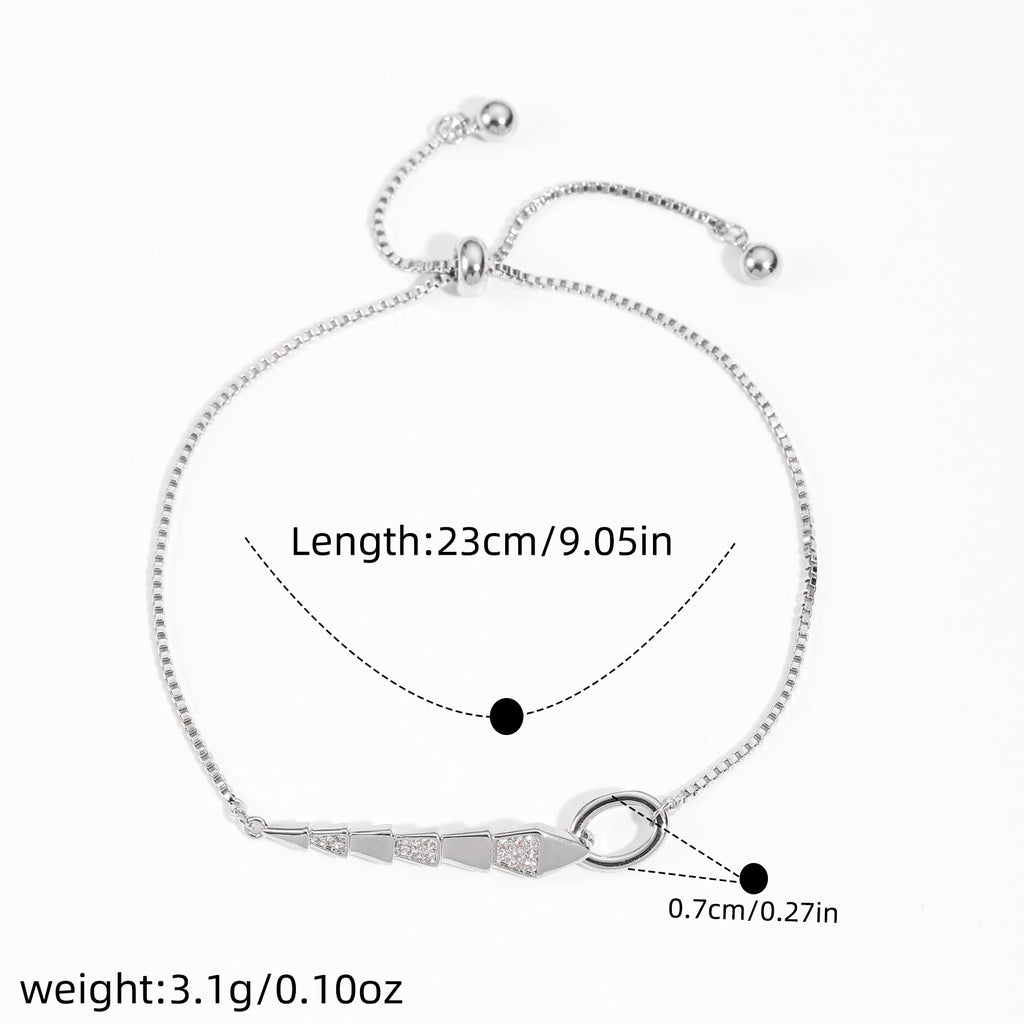 Four Seasons Charm Aquamarine Bracelet, Fashion Niche Sparkling Women Hand Jewelry, High-end Light Luxury Wrist Chain