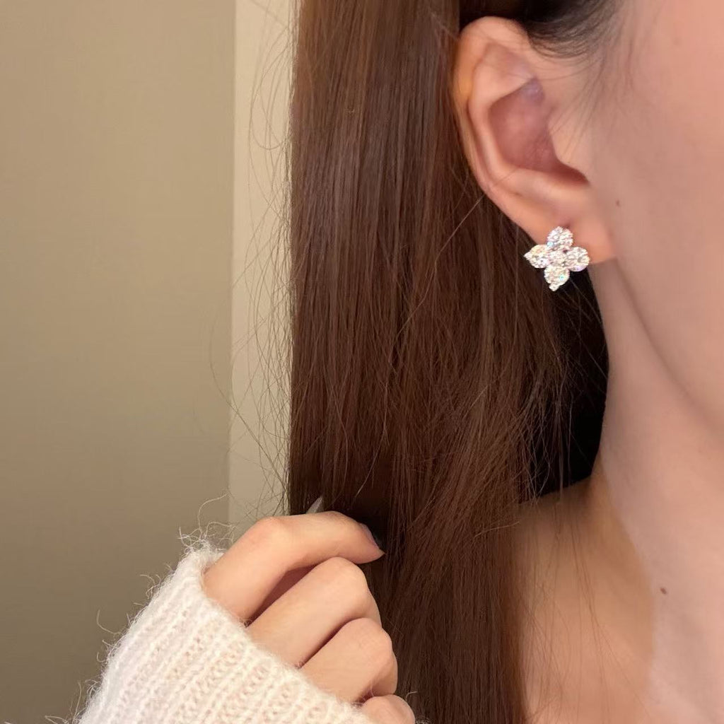 Elegant Lucky Flower Earrings, Luxury Temperament Daily Fashion Studs