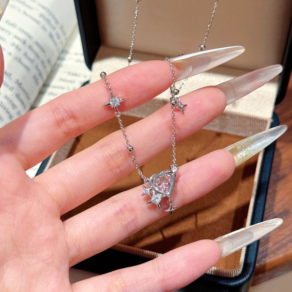 Sparkly Heart Clavicle Necklace, Luxury Niche Stylish Design Dainty Pendant Necklace