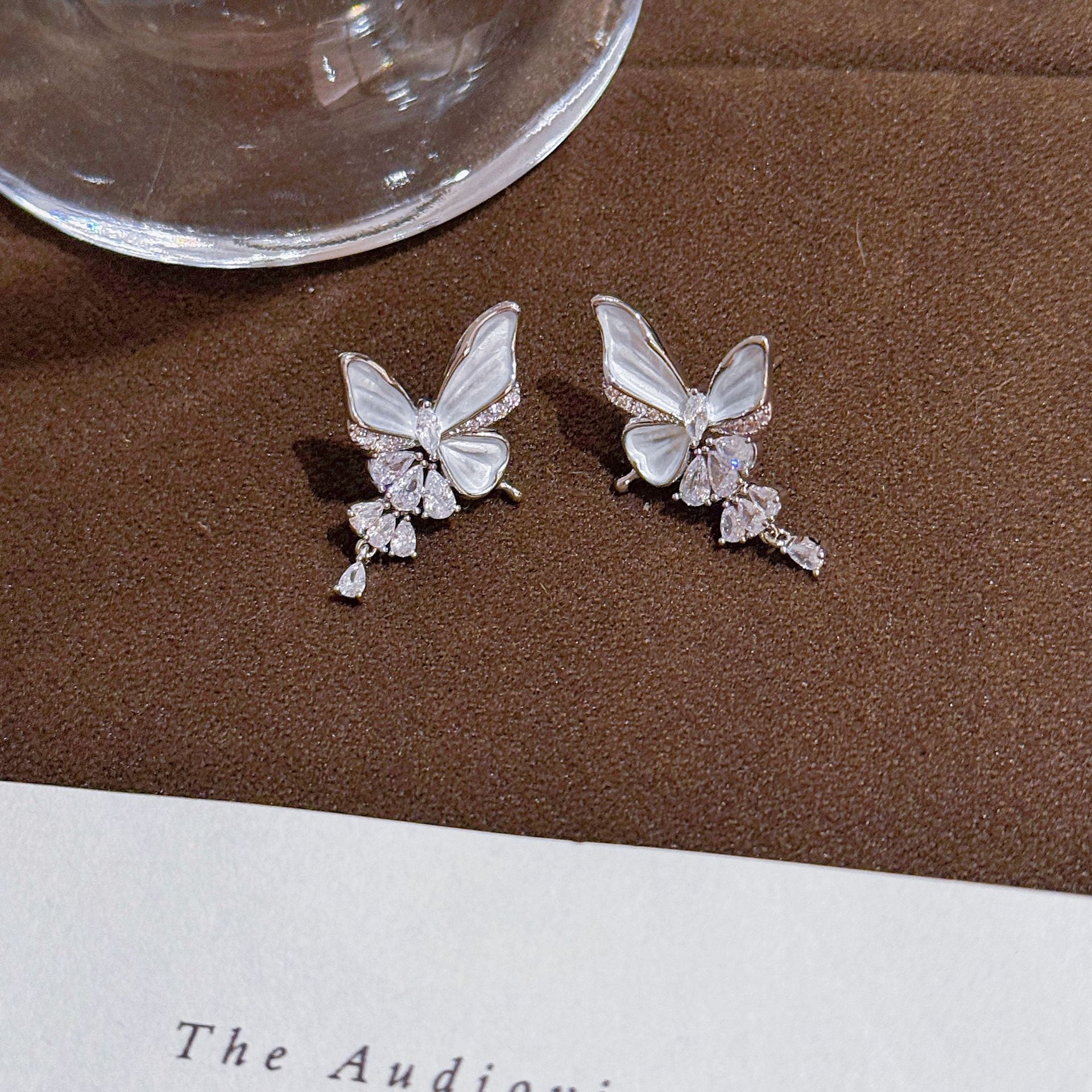 Shiny Butterfly Stud Earrings, Luxury Niche 925 Silver Needle Earrings, Exquisite Spring Fashion Design Ear Jewelry