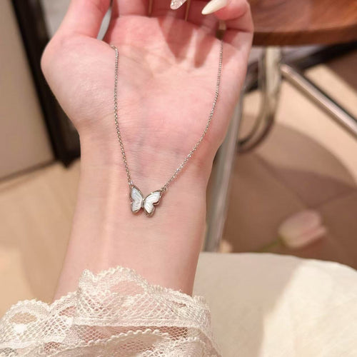Boho European Korean Style Natural Shell Butterfly Pendant Necklace for Women, Niche Luxury Dainty Trendy INS Popular Versatile Collarbone Fine Jewelry