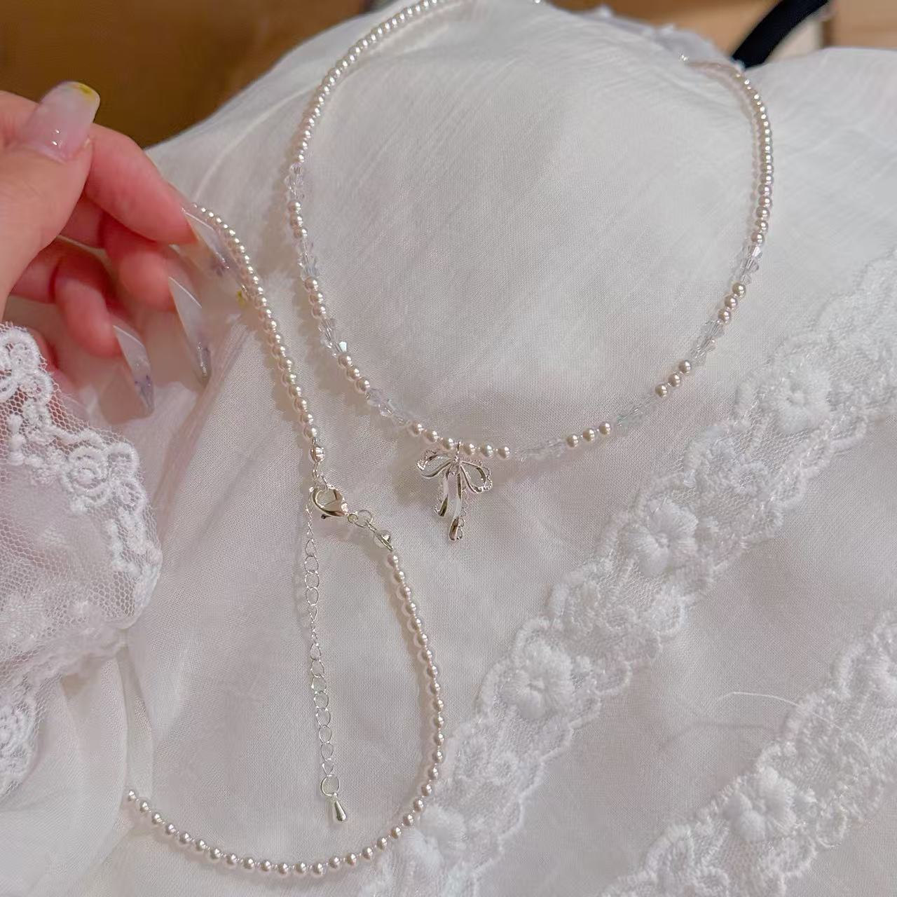 Bow Pearl Necklace, Luxury Niche Sweet Elegant Clavicle Chain, Exquisite Versatile Women Pendant