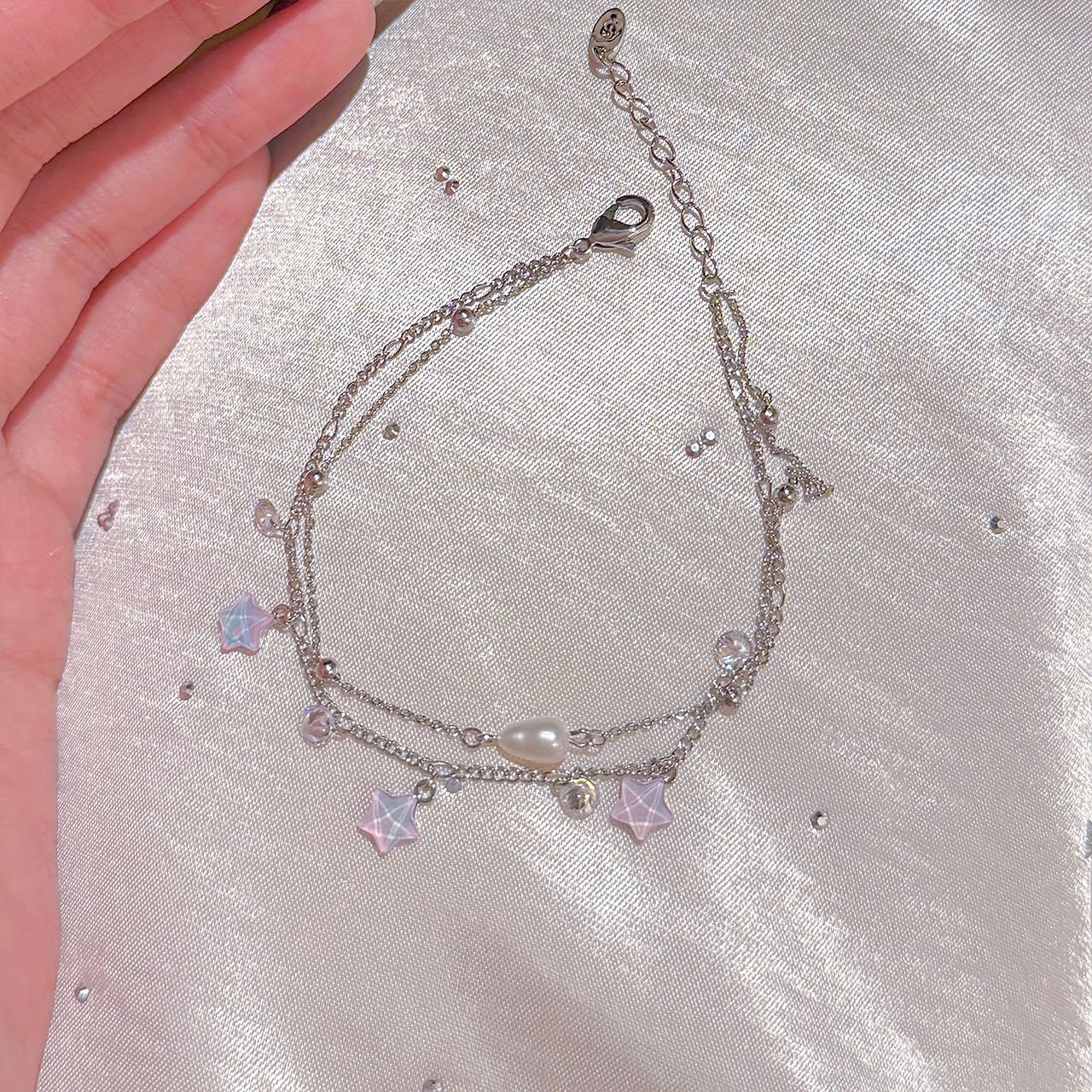 Iridescent Crystal Star Pearl Double Layer Bracelet, Luxury Niche Elegant Hand Jewelry, Delicate High Grade All-match Bracelet