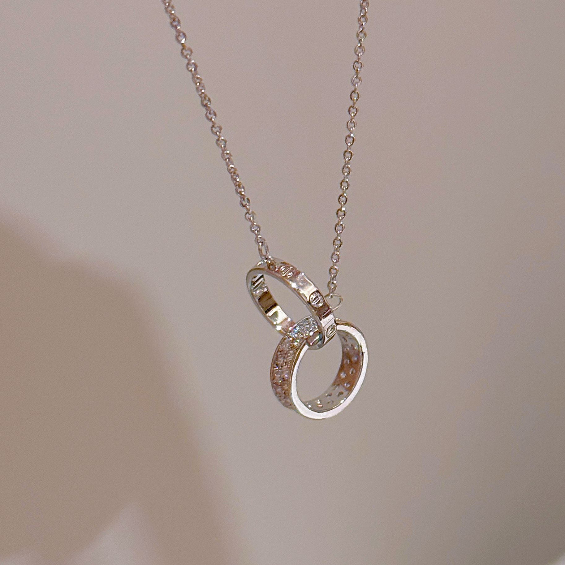 Interlocking Double Circle Necklace, Minimalist Luxury Clavicle Chain, Elegant Exquisite Fashion Jewelry Gift