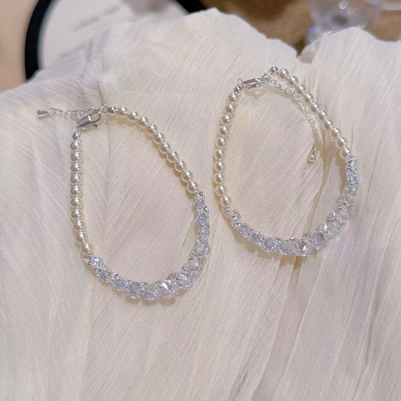 Pearl Bracelet Spliced Design Luxury Elegant Bracelets, All-match Delicate Hand Jewelry Gift for Best Friend
