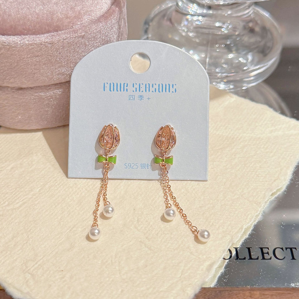 Tulip Pearl Tassel Stud Earrings, Luxury Niche S925 Silver Needle Earrings, Exquisite All-match Ear Jewelry for Spring Outing