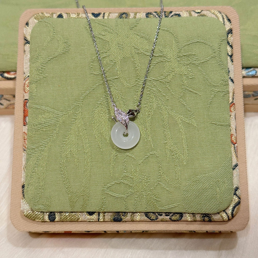 Vintage Gourd Peace Lock Necklace, Chinese Style Ginkgo Leaf Necklace, Zodiac Year Elegant Exquisite National Trend Jewelry for Women