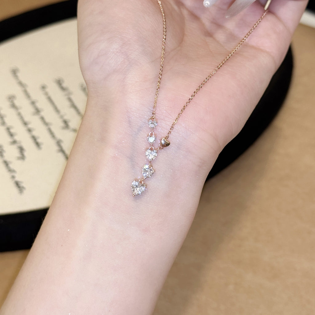 Heart Pendant Necklace for Women, Cubic Zirconia Dainty Luxury French Clavicle Chain, Minimalist All-match Jewelry