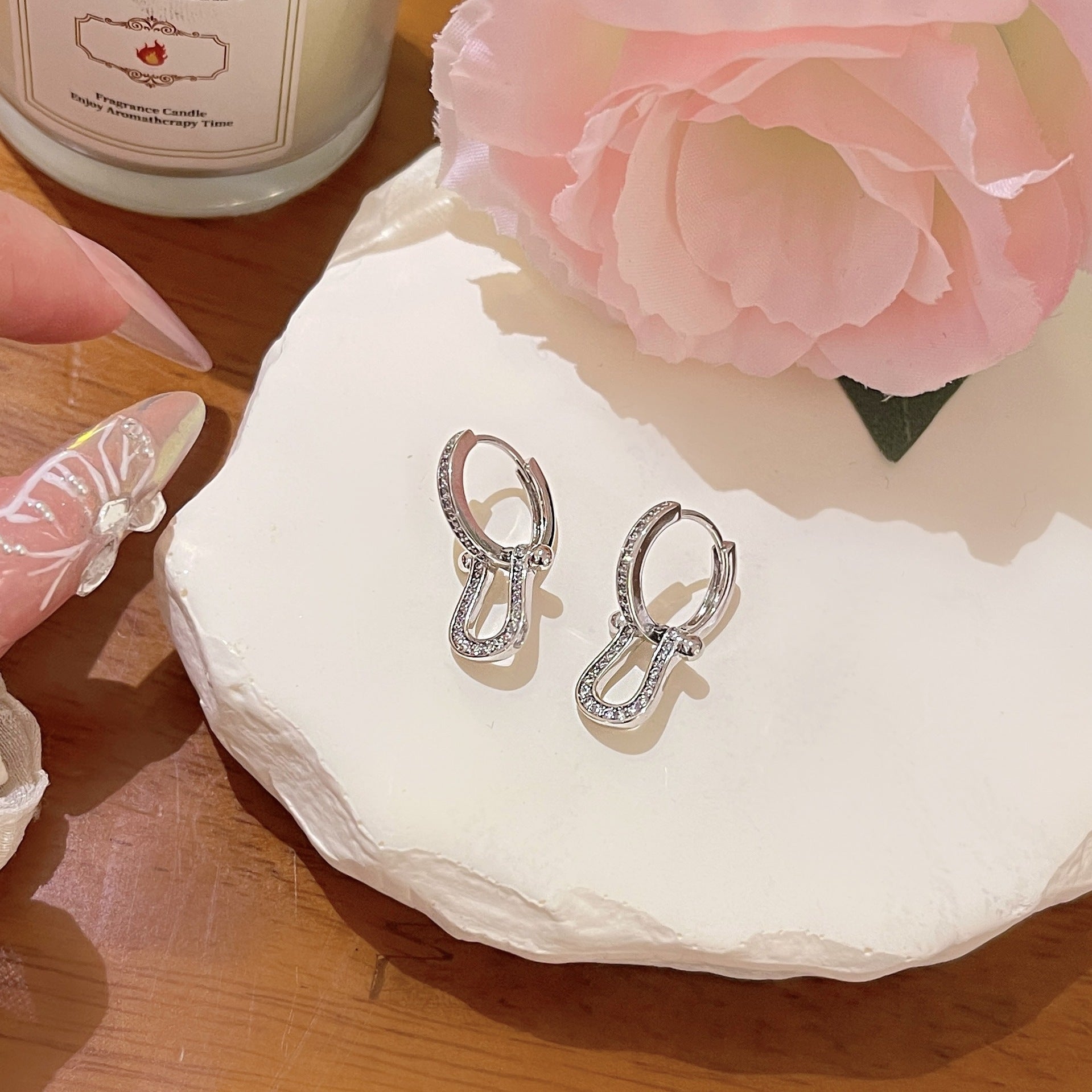 Horseshoe Earrings for Women, Luxury Micro Paved Zircon Stud Earrings, Ins Niche Dainty Elegant Jewelry