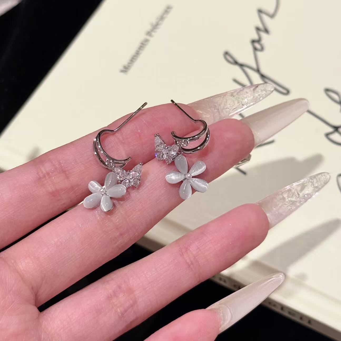 Dainty Butterfly Zircon Stud Earrings for Women, Korean Japanese Sweet Fairy Style Ear Jewelry, Minimal Luxury Niche Elegant Cute Daily Wear Earrings